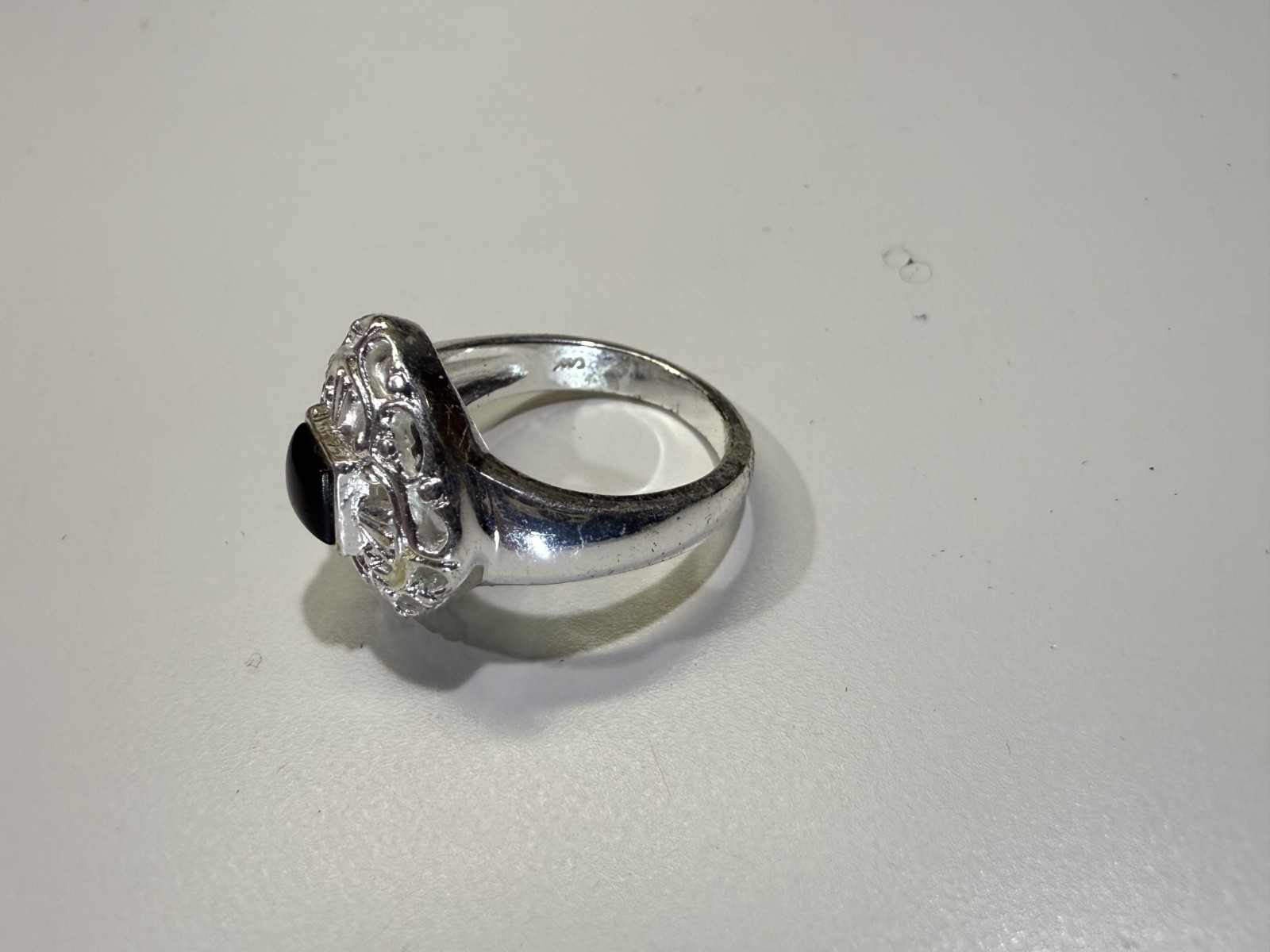 Vintage Marked CW Silver Tone Filigree Black Onyx Square Ring Size 6
