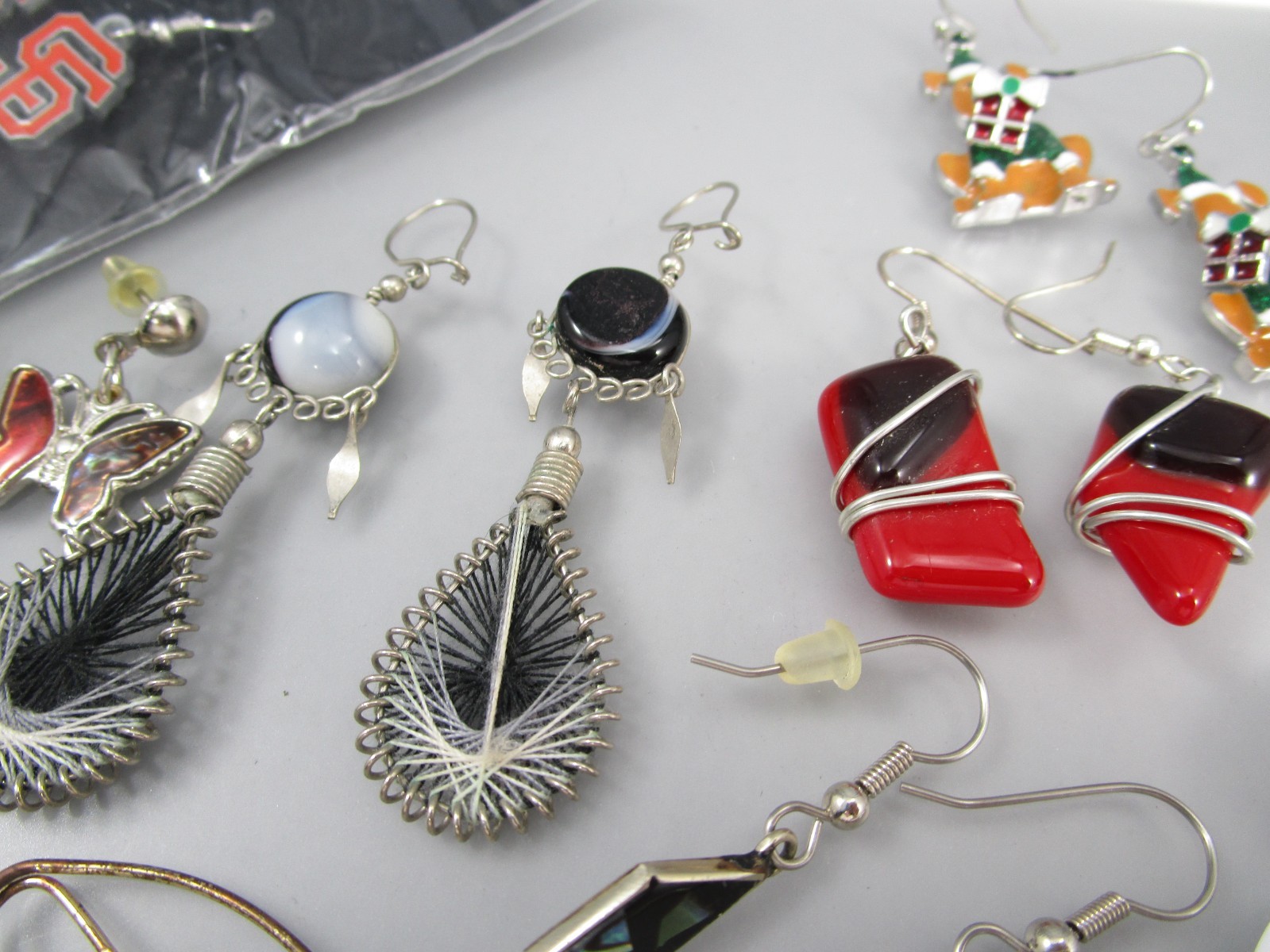 Vtg Mod Varying Colors & Multi Styles LOT of 12 Post Pierced Earrings 177Q