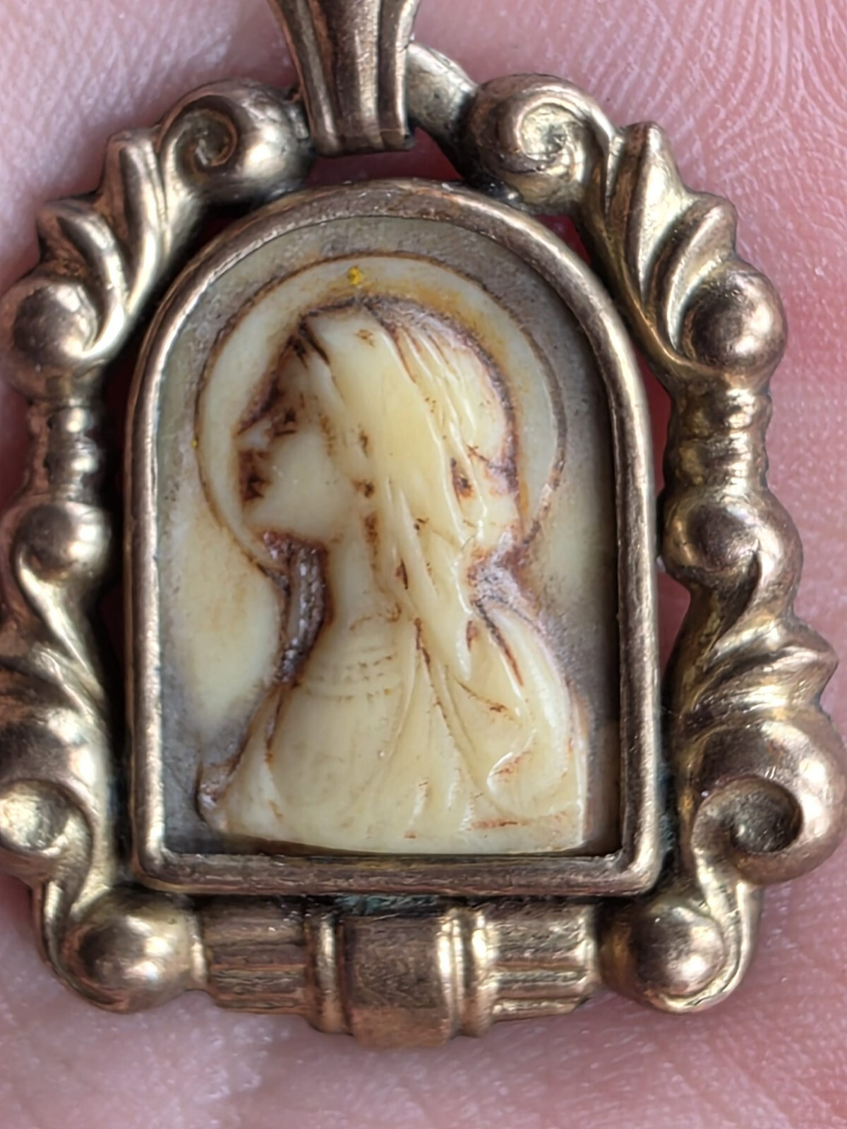 Fine Antique European Art Deco Gold Silver Virgin Mary Pendant Medal Ca 1900