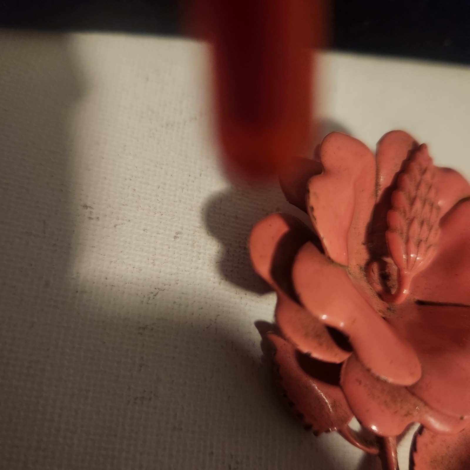 Vtg Pink Enamel Flower Brooch Mod pop art Floral Pin Matte Finish Style