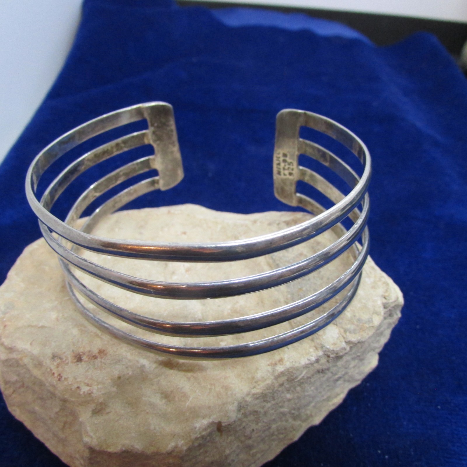 VINTAGE MEXICAN 4 BAND STERLING CUFF SIGNED MEXICO TT – 06 925