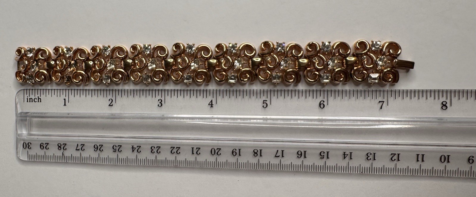 Vintage Trifari Bracelet Gold Tone Rhinestone Articulated Link