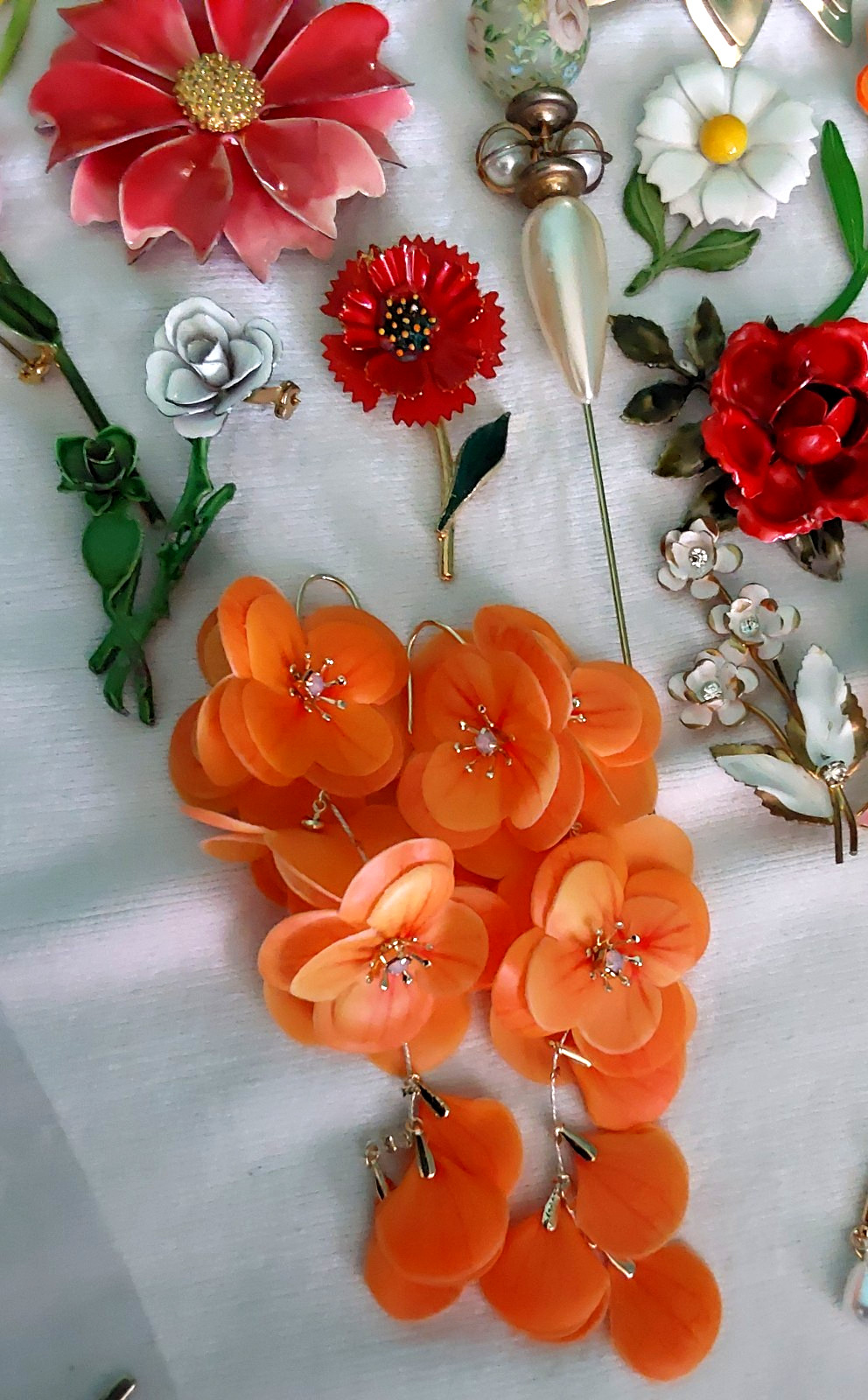 Vintage High End Flower Brooch Earring Necklace Jewelry Lot 15 pcs VGC