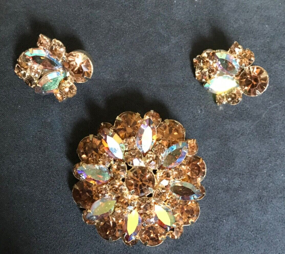 LA ROCO brooch/ERs 1950s brilliant golden orange rhinestones