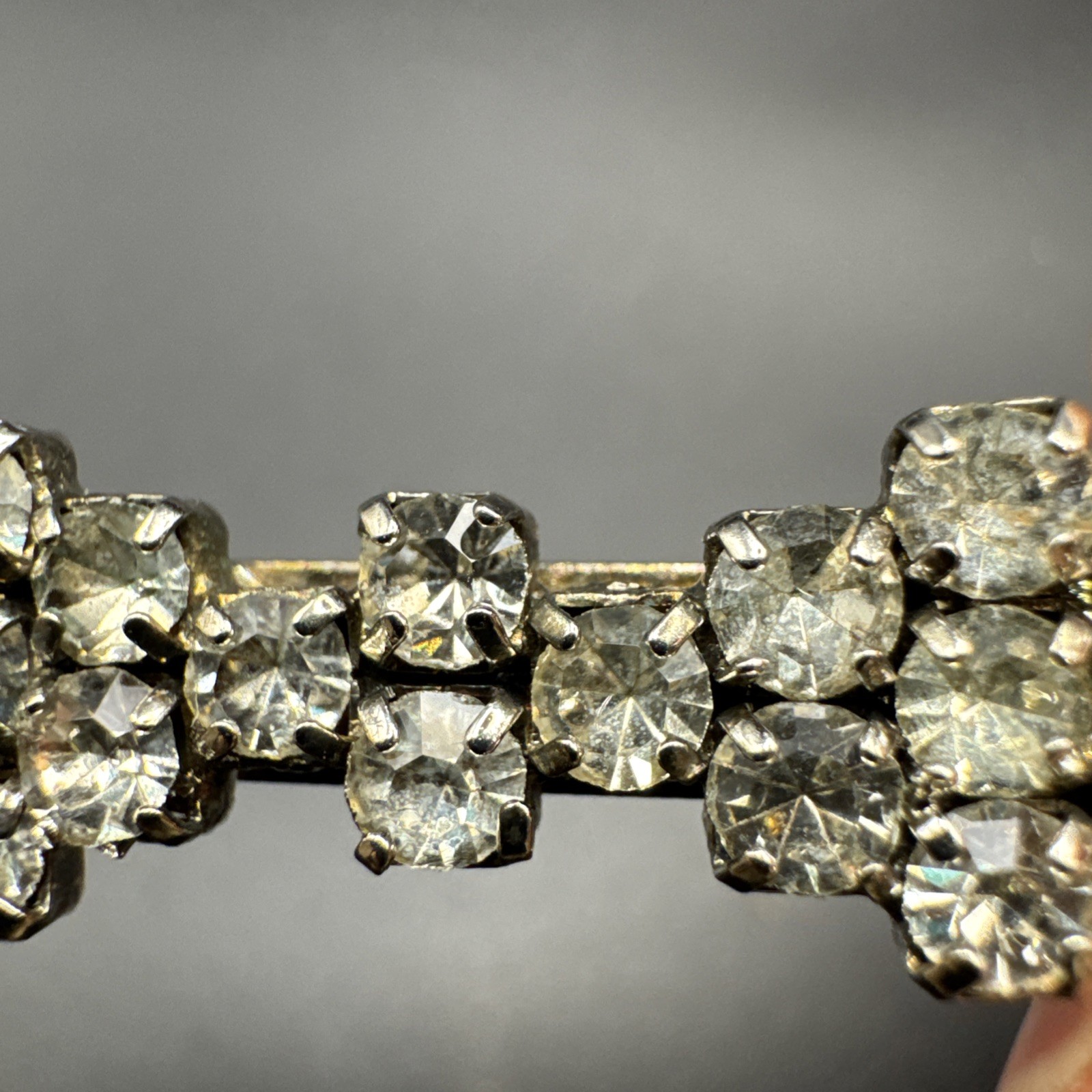 Vintage 1940s Long Ice Rhinestone Geometric Bar Pin 7.3cm Silver Tone C Clasp