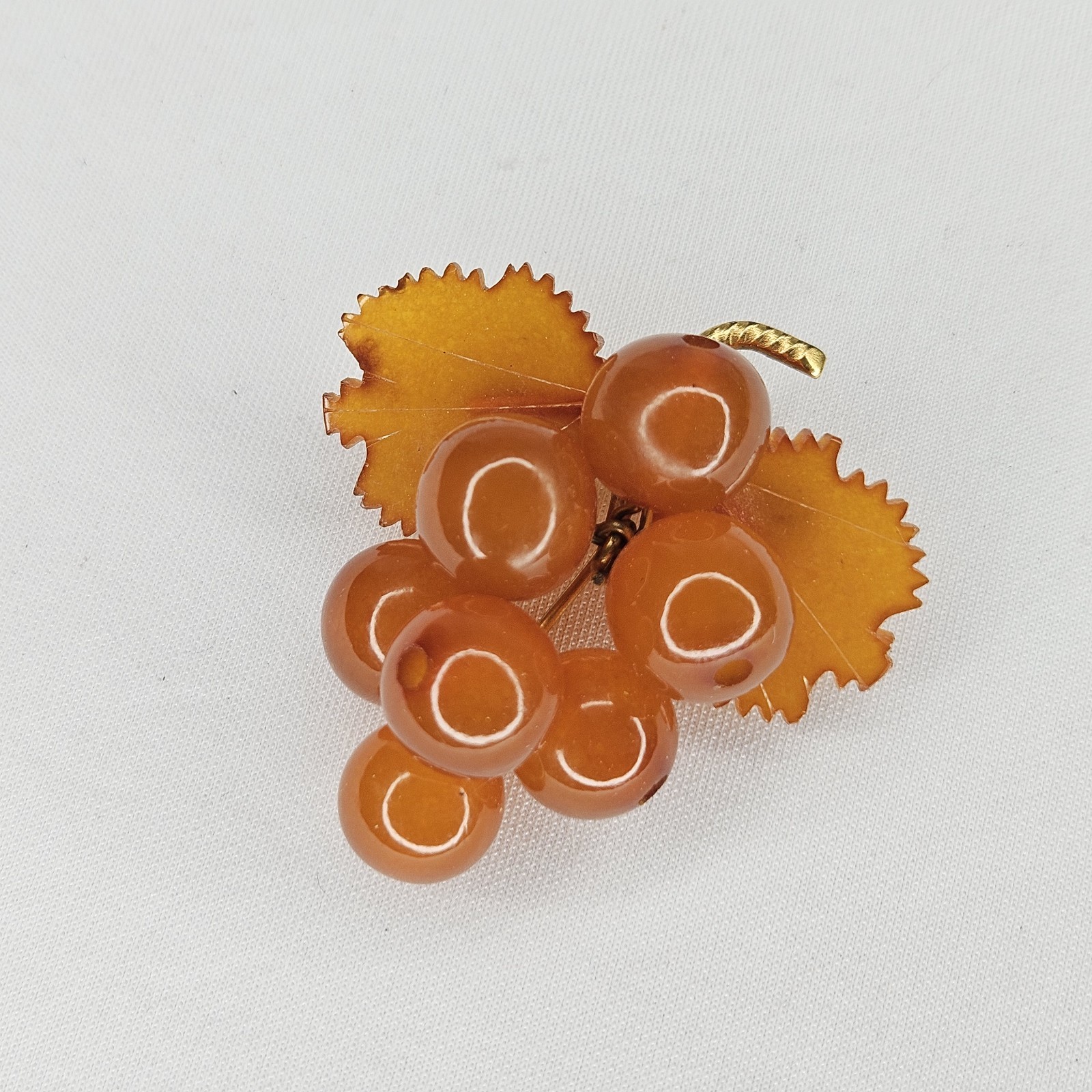 Vintage Baltic Amber Brooch Pin Grape Cluster Gold Tone 9RK Stamp Russian Soviet