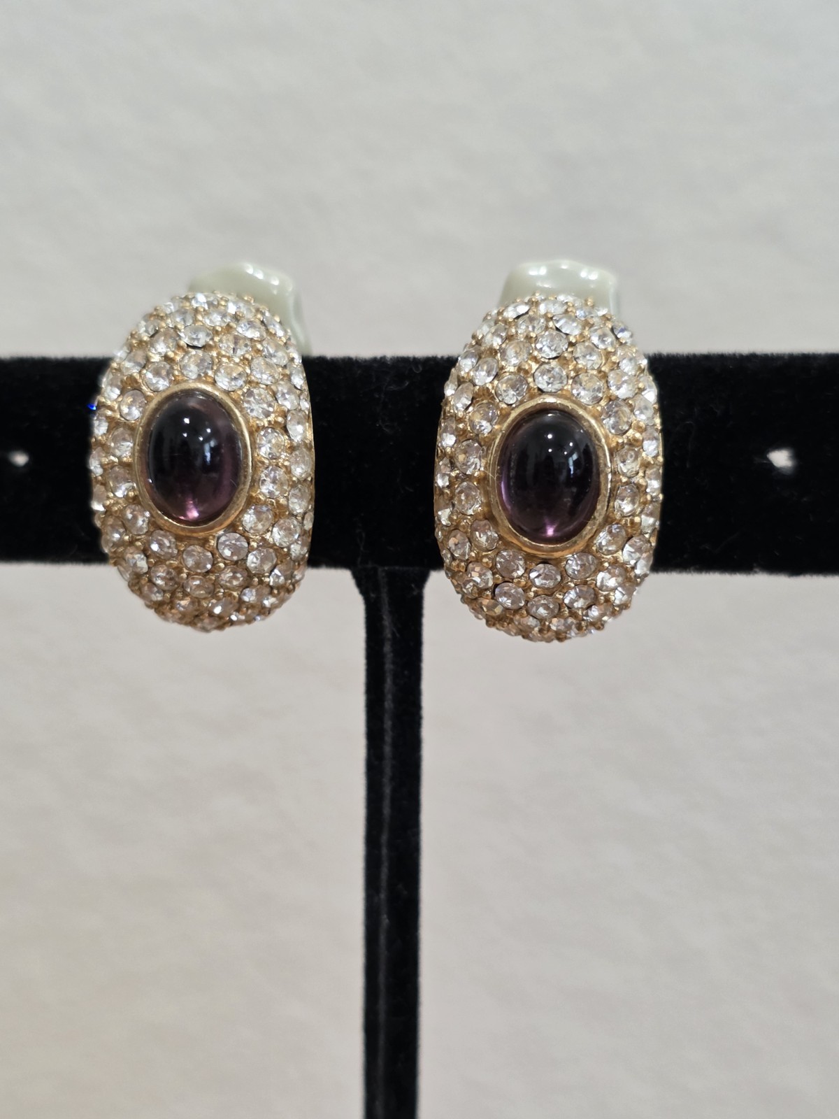 Vintage 80s CINER Rhinestone Gripoix Glass Canochon Earrings