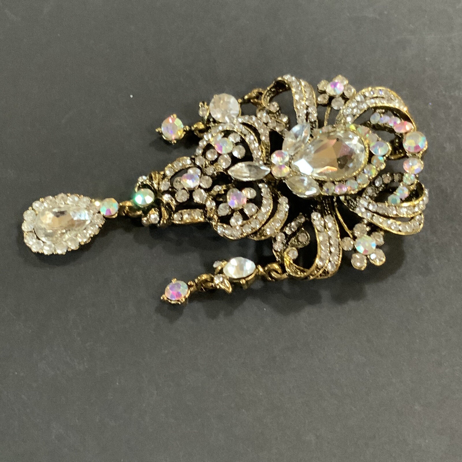 Vintage Rhinestone Brooch Pin or Pendent Dangle Antique Gold Tone 4 in Long