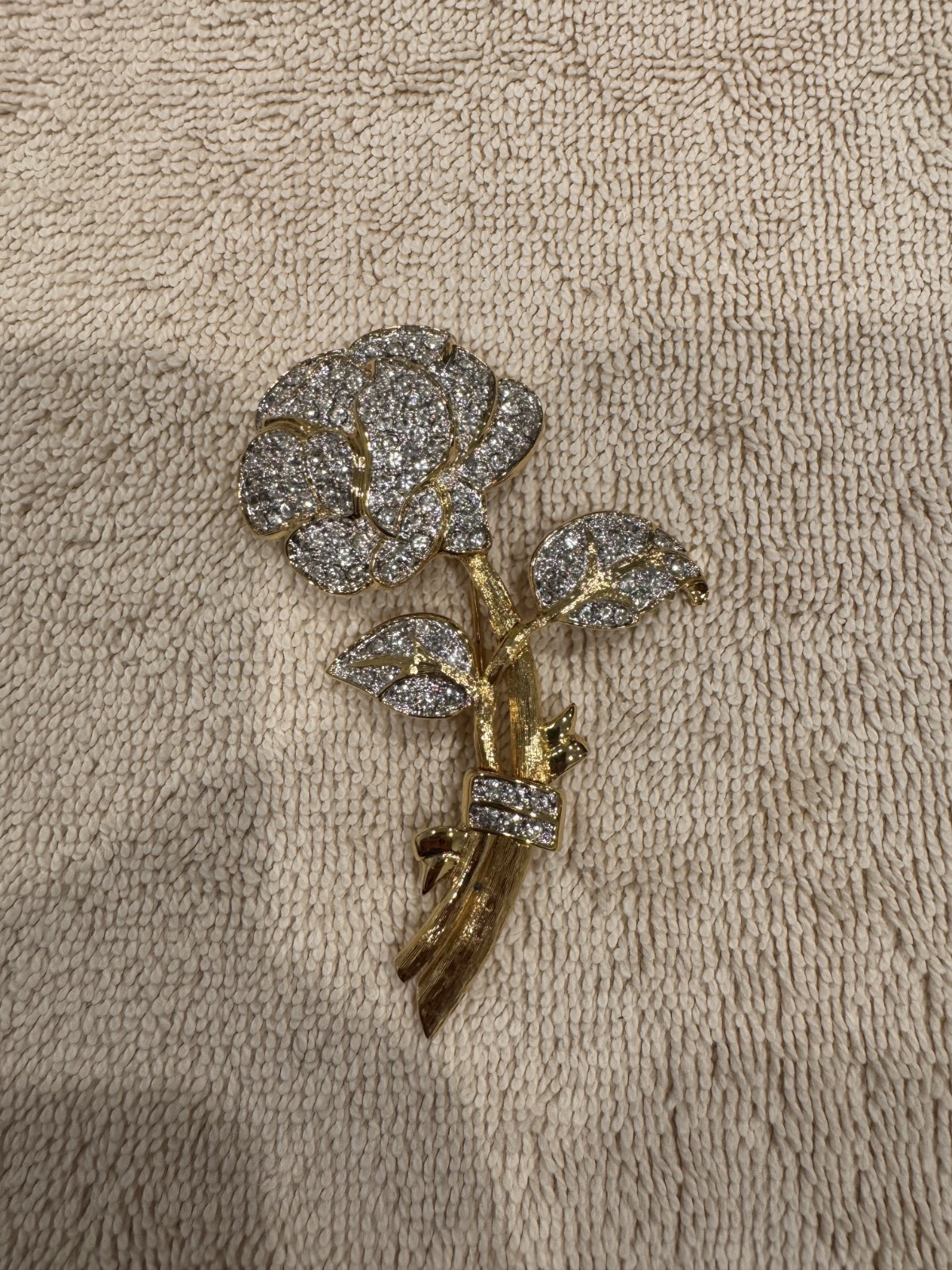 NOLAN MILLER ROSE FLOWER RHINESTONES GOLD TONE LARGE PIN BROOCH VINTAGE AMAZING