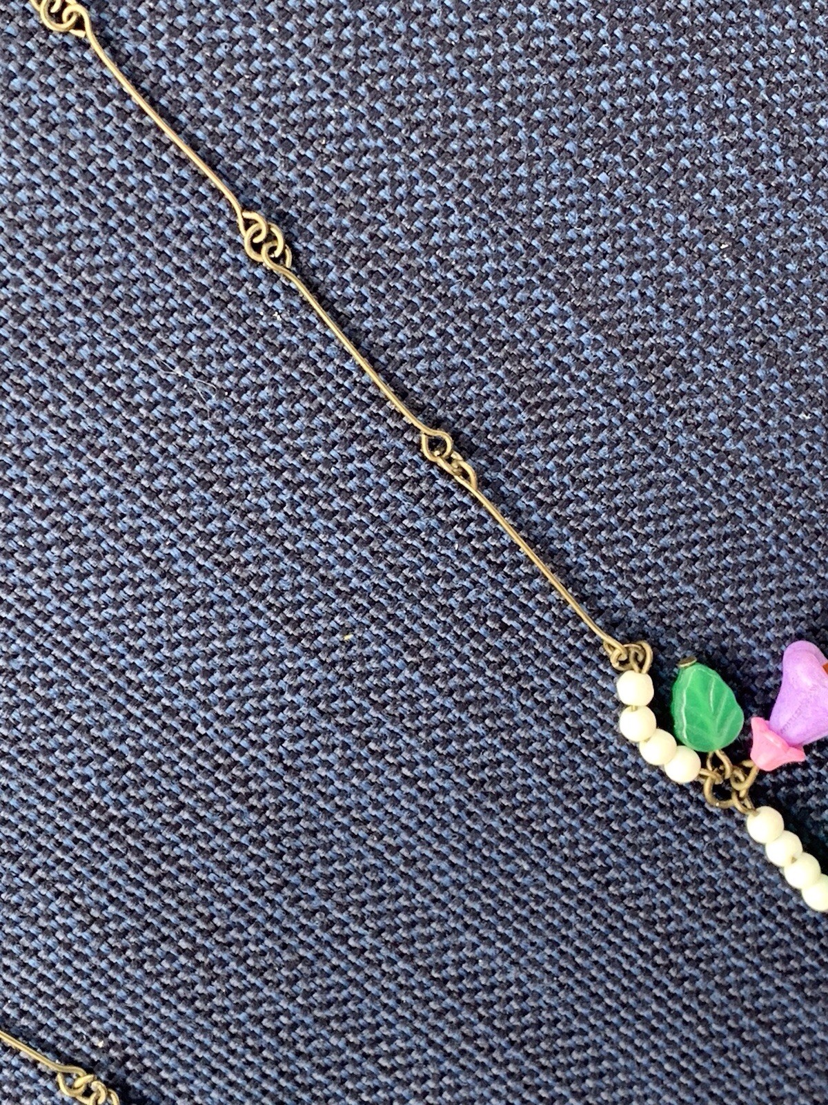 Vintage Czech Glass Flower Purple Pink And White Choker Necklace