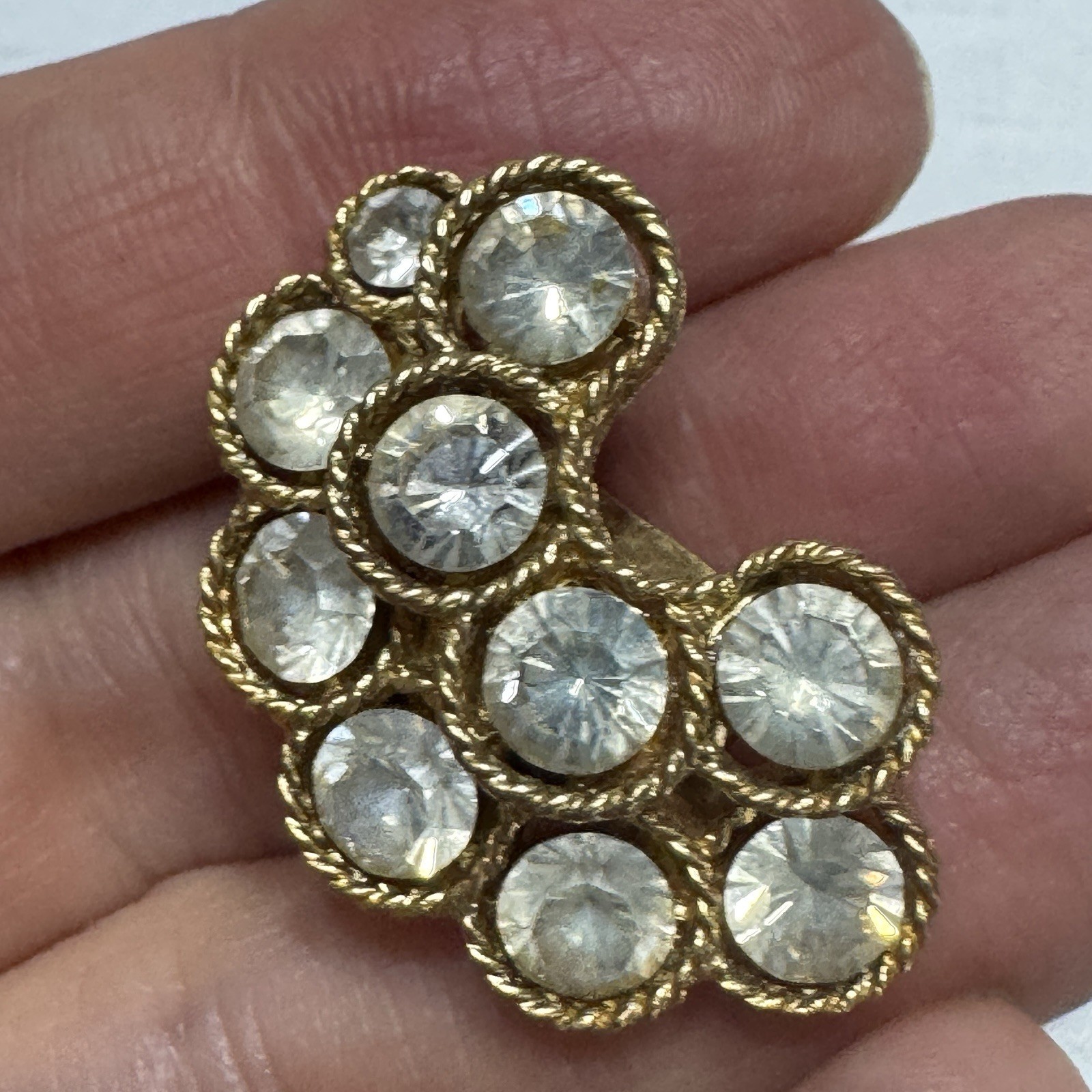 Vtg Lisner White Clear Rhinestone Crescent Clip On Earrings Statement Cluster
