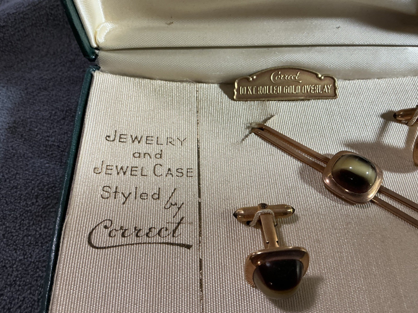 Vintage CORRECT 10k Rolled Gold Overlay Cufflinks & Matching Tie Bar Set