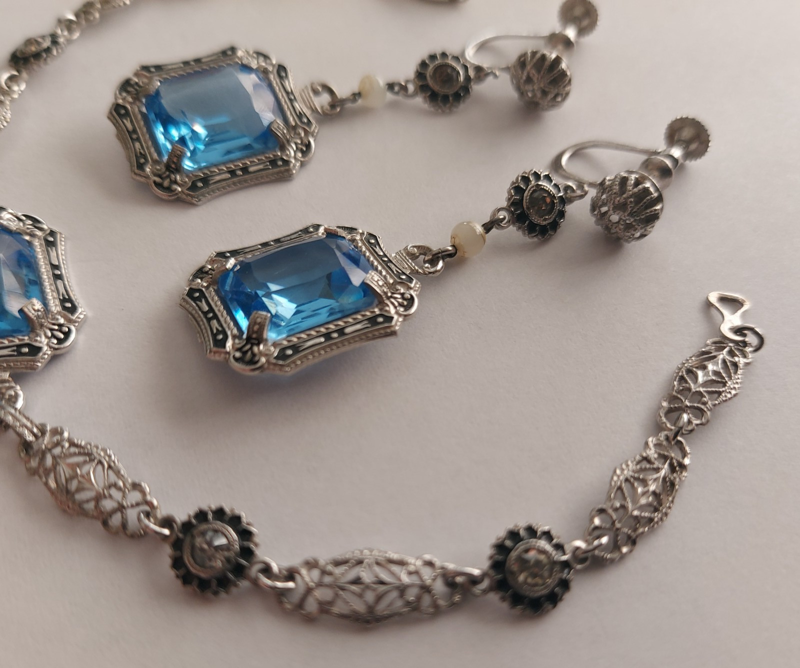 Antique Art Deco Blue Faceted Glass Ornate Filigree Bracelet & Earrings Set