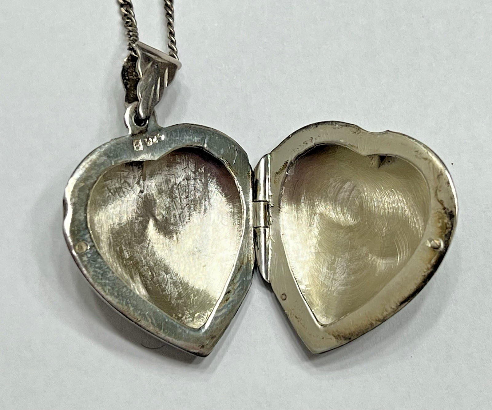 Sterling Silver Heart Necklace Pendant Puffy Locket Chain 925 Vintage Signed US