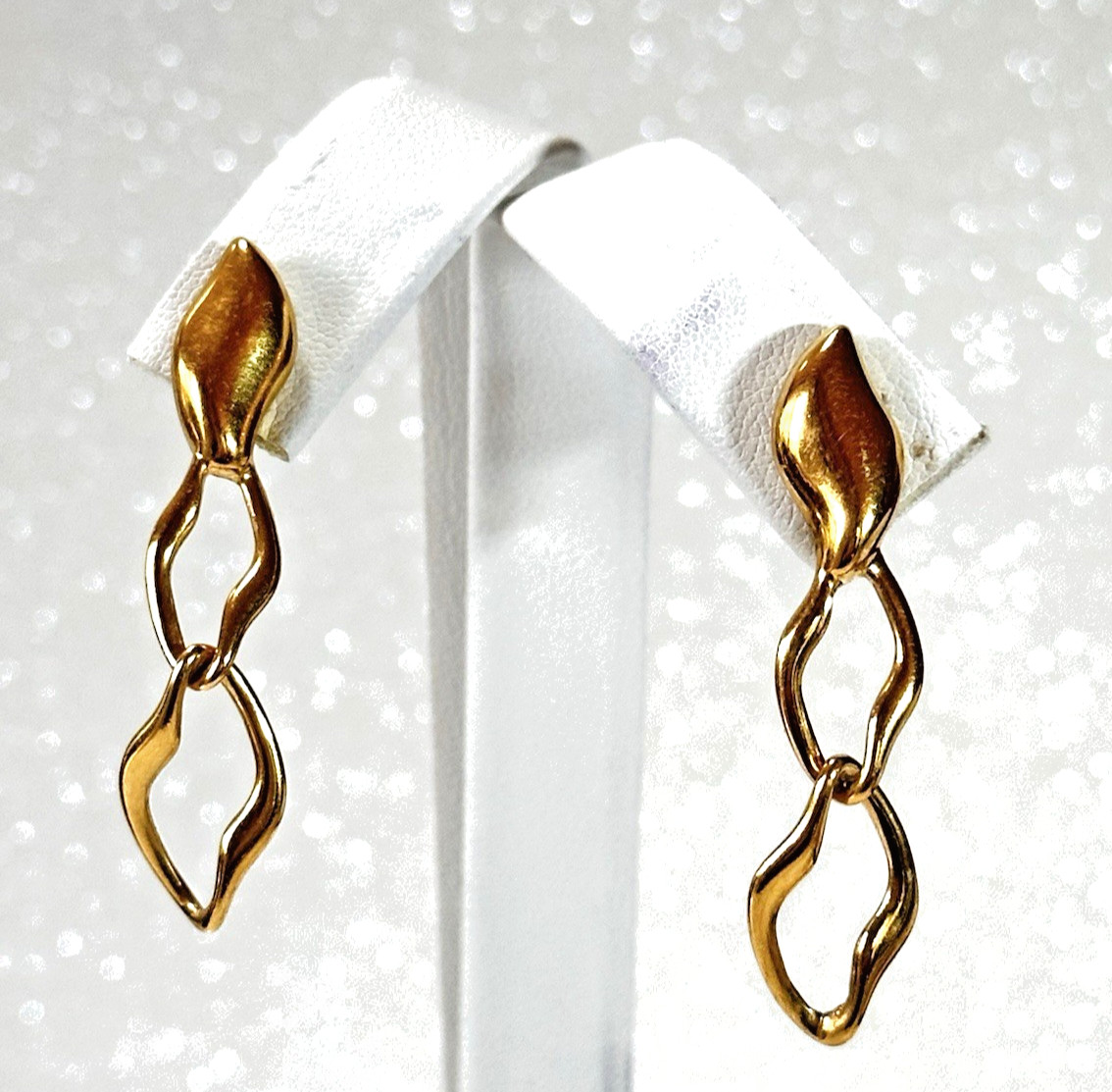 Crown TRIFARI Vintage Shiny Gold Tone Double Open Link Drop Dangle Earrings