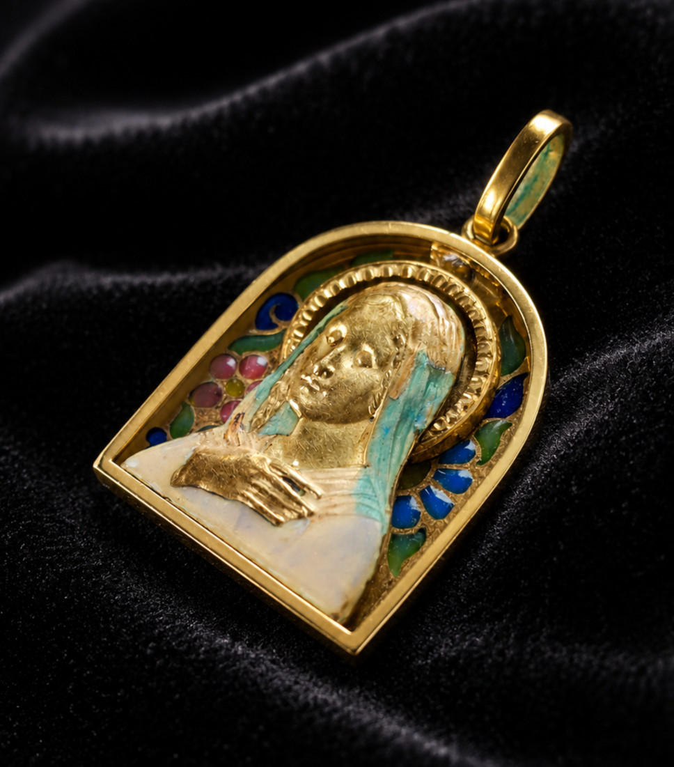 Rare 1930s Art Deco Virgin Mary Pendant 18K Gold & Plique-à-Jour Enamel