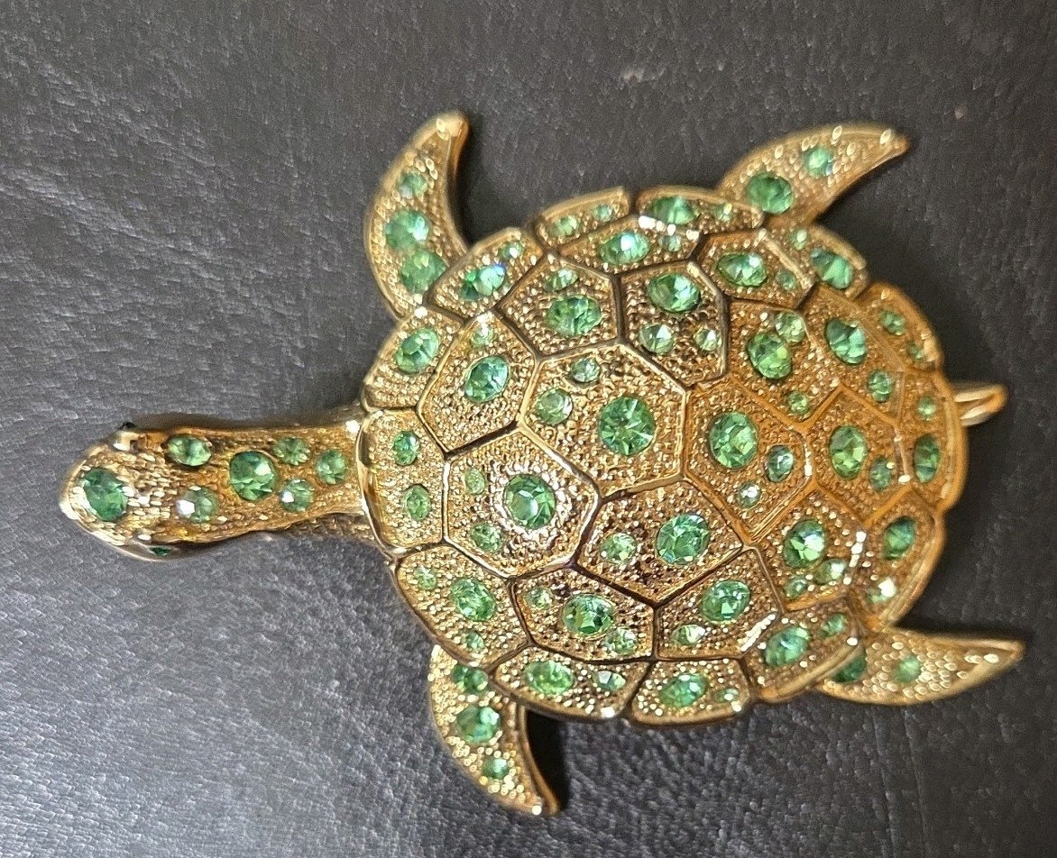New Vintage Green Turtle with green rhinestones around it .25 .00 Dollars. New
