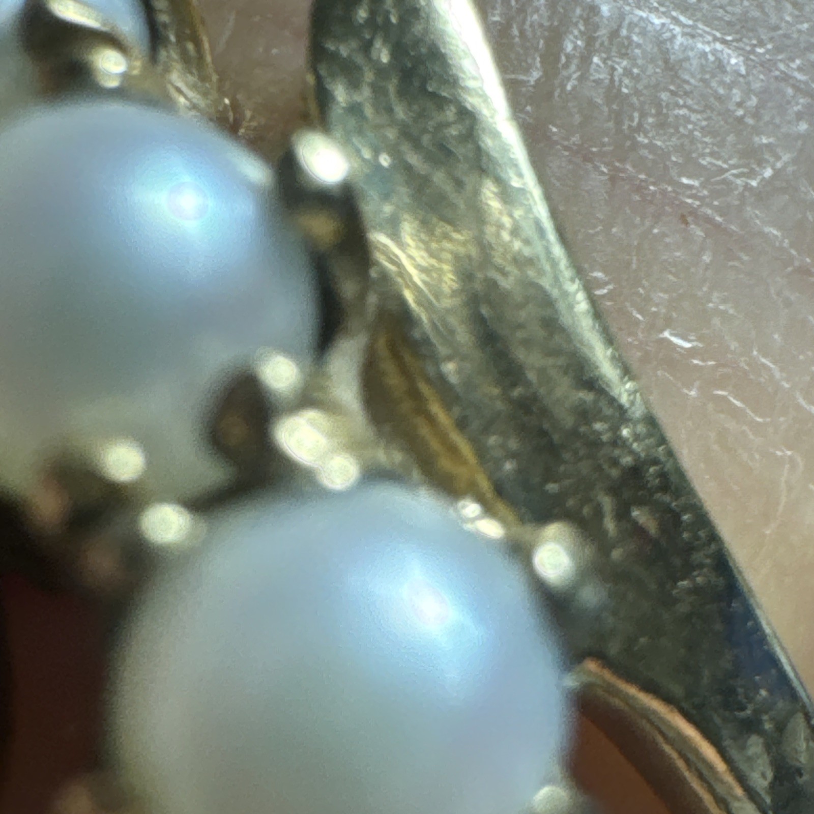 10K Gold 3 Cultured Pearl Ring Cluster Prong Child Petite Ring Size 3 2.5g