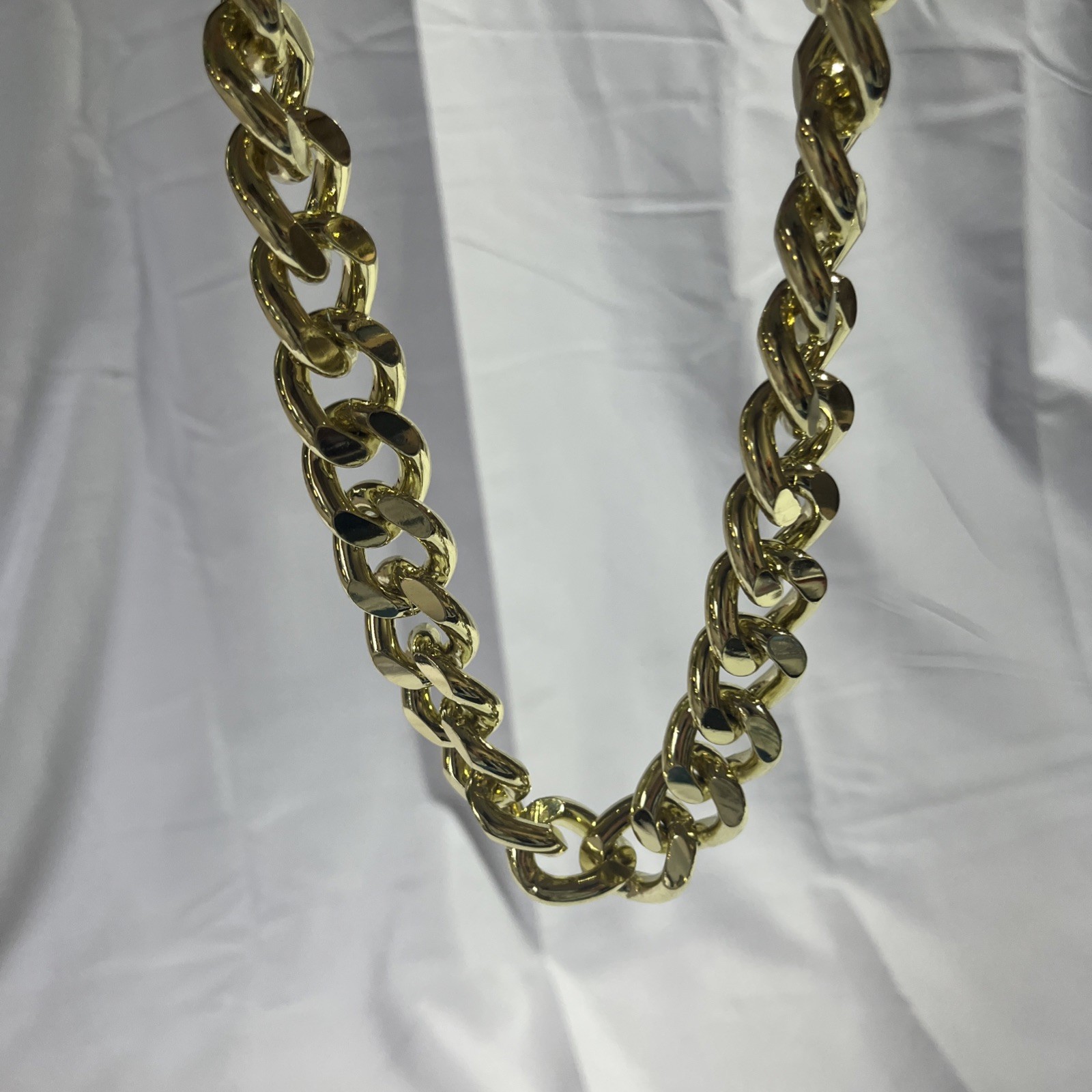 Yellow Gold Plate 20mmmm Wide Thick Curb Adjustable Link Chain Necklace