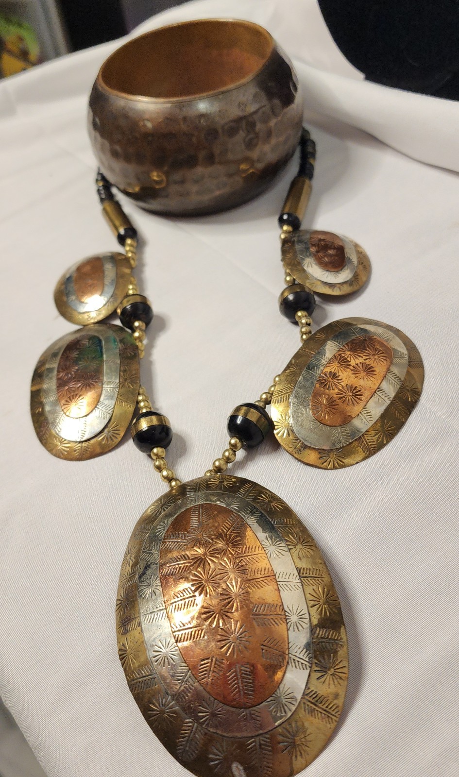 Vintage Mixed Metals Bib Statement Necklace W/matching hammered bangle