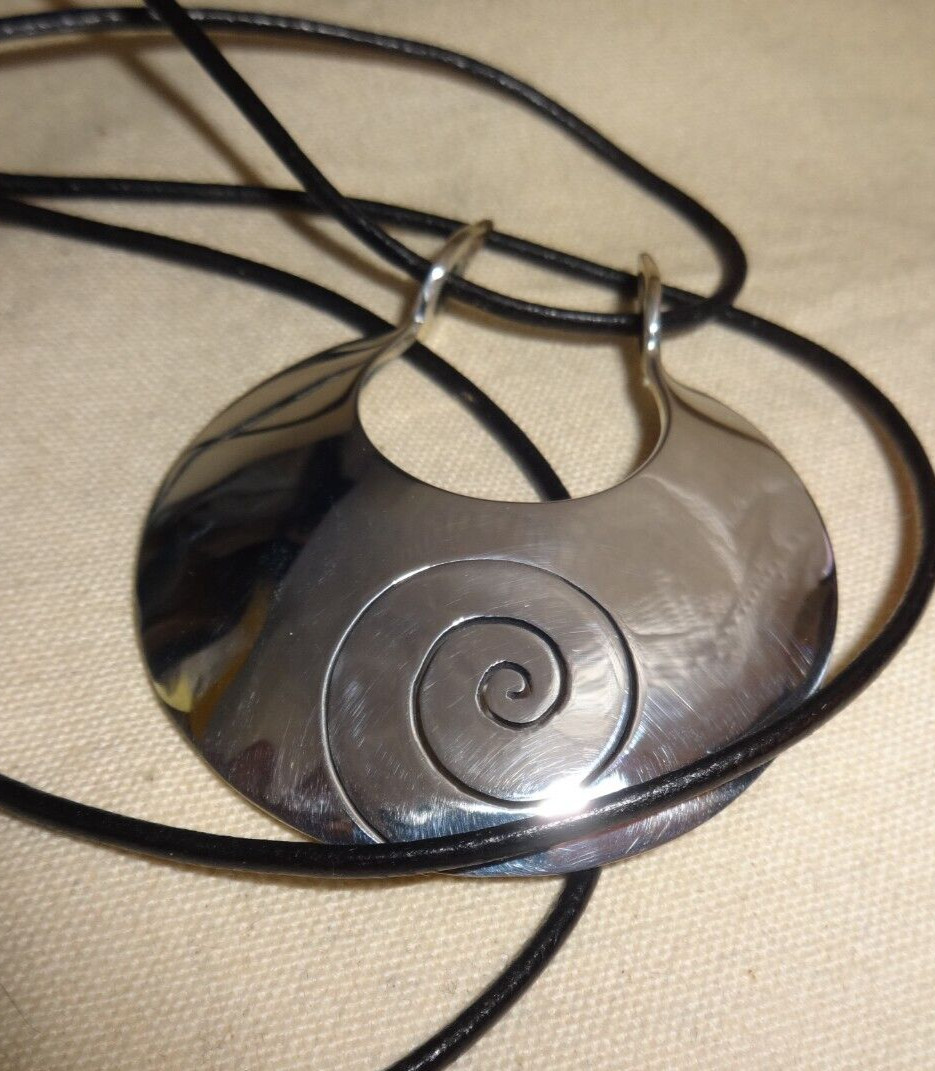 Vtg Modernist Signed DDD Sterling Dominique Dinouart Swirl Pendant And Necklace