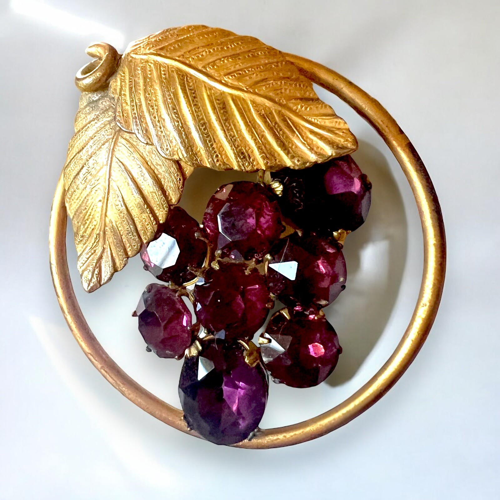 Purple Rhinestone Brooch Gold Tone Grape Cluster Vintage Fruit Pin