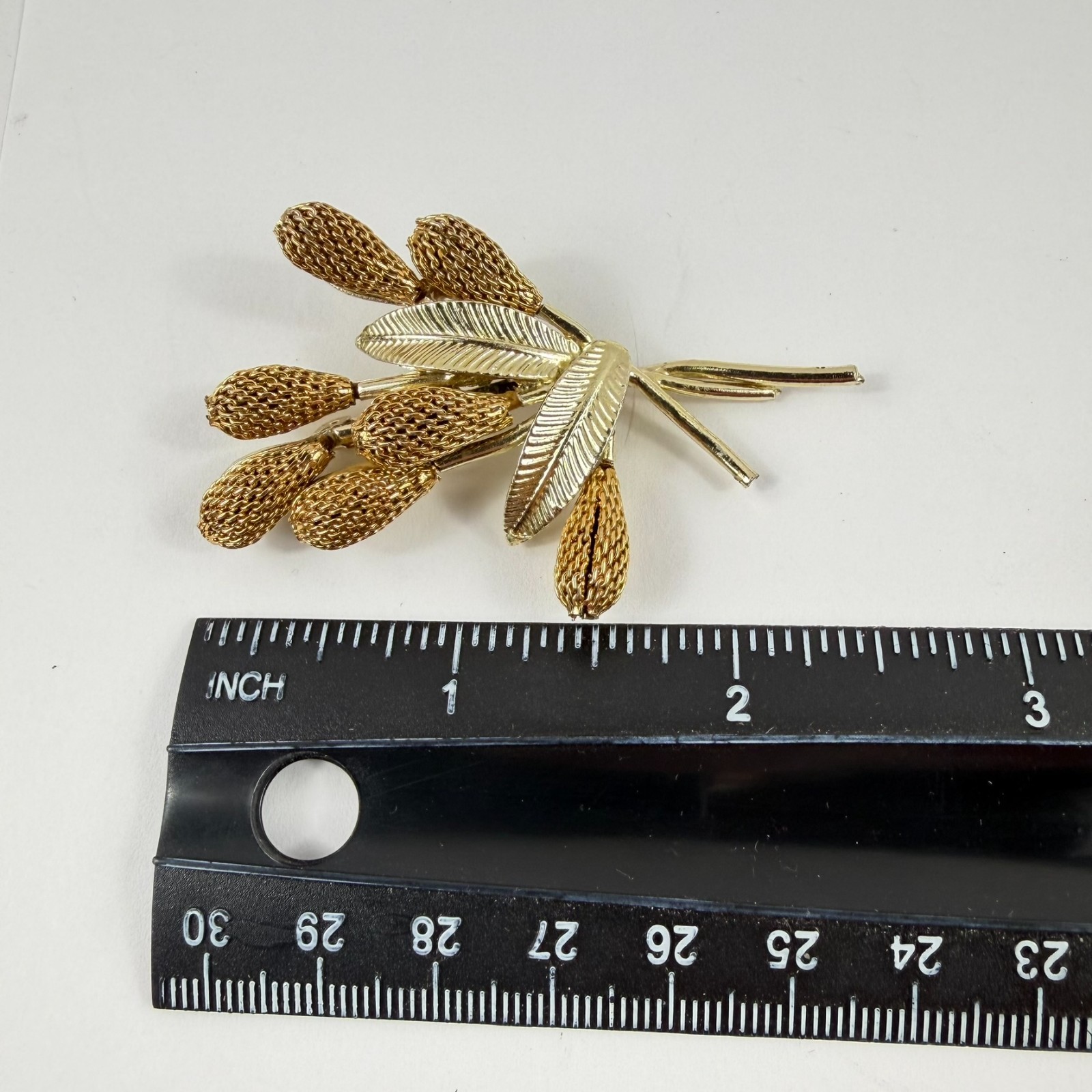 Vintage Gold Tone Mesh Cattail Bouquet Brooch Pin Mid Century Nature Design