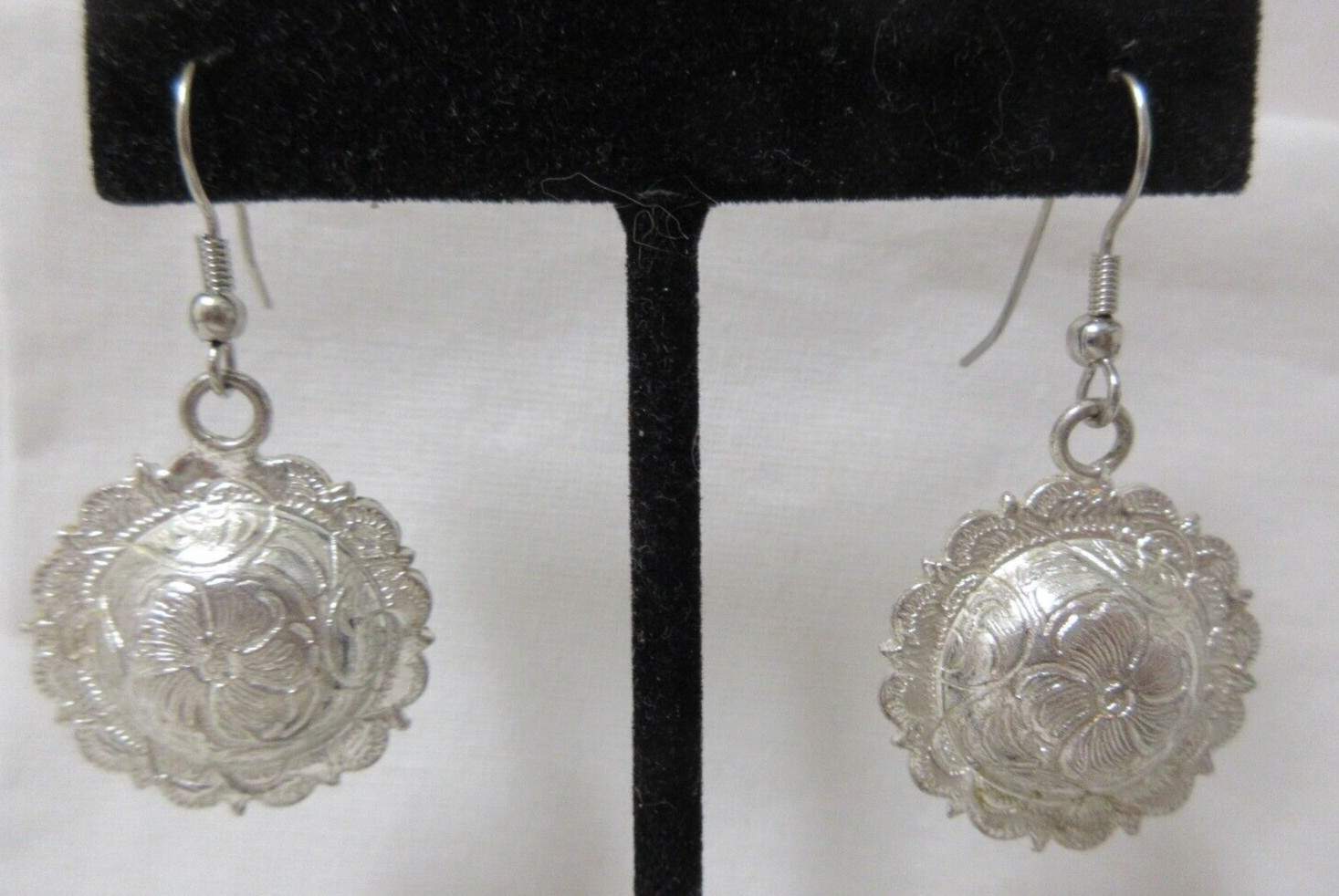 Vintage Silver Tone Etched Flower Dangle Pierced Earrings