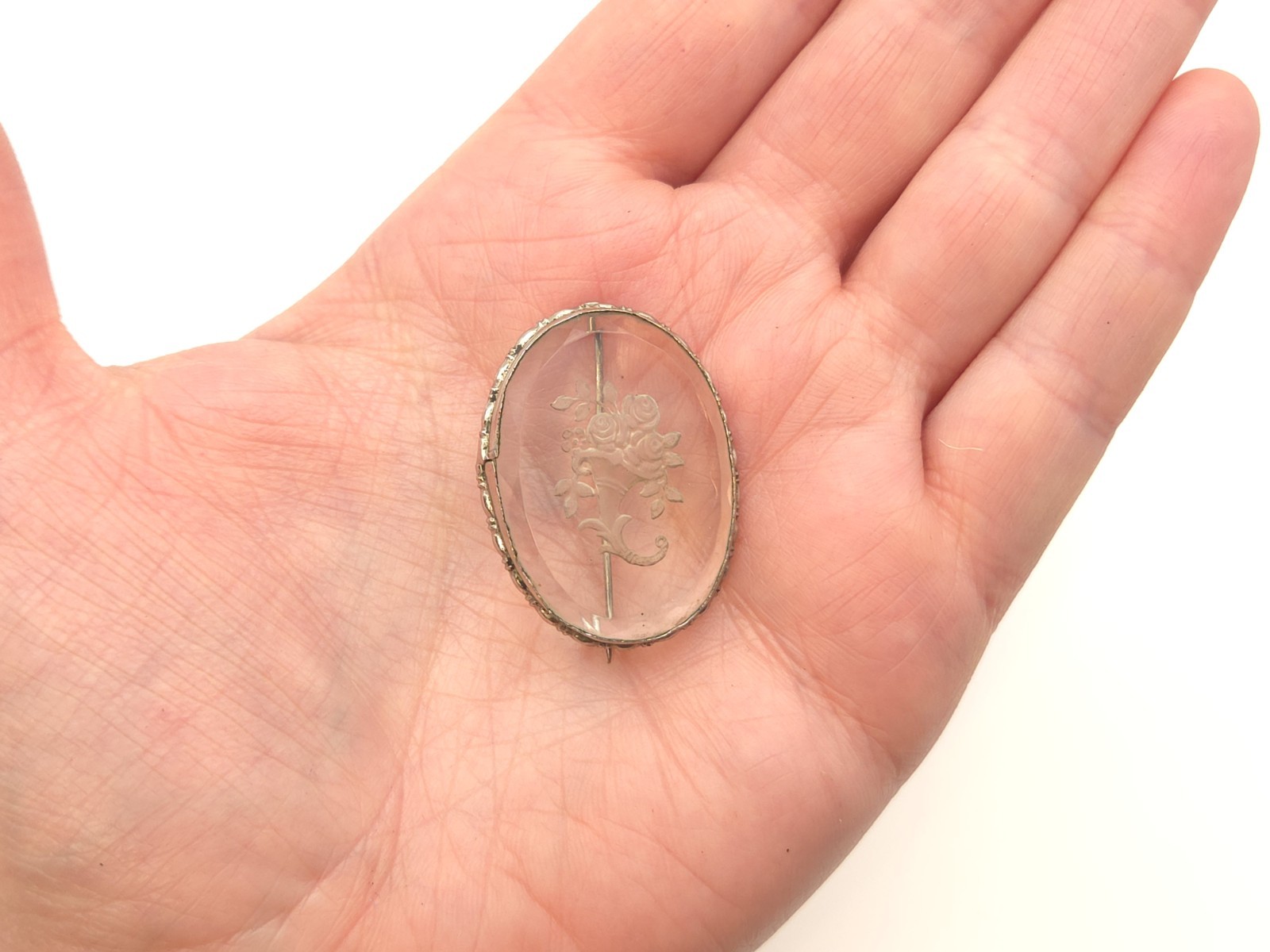 Vintage Reverse Carved Intaglio Glass Rose Flower Bouquet Basket Brooch Pin