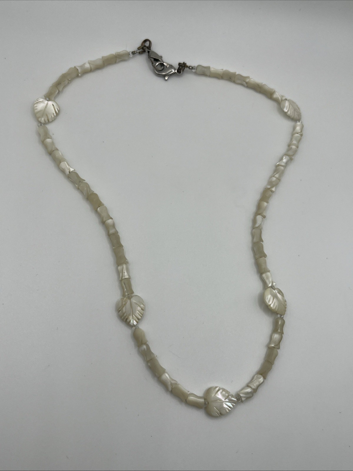Mother of Pearl Carved Leaf and Tulip Beaded Necklace 19.5″
