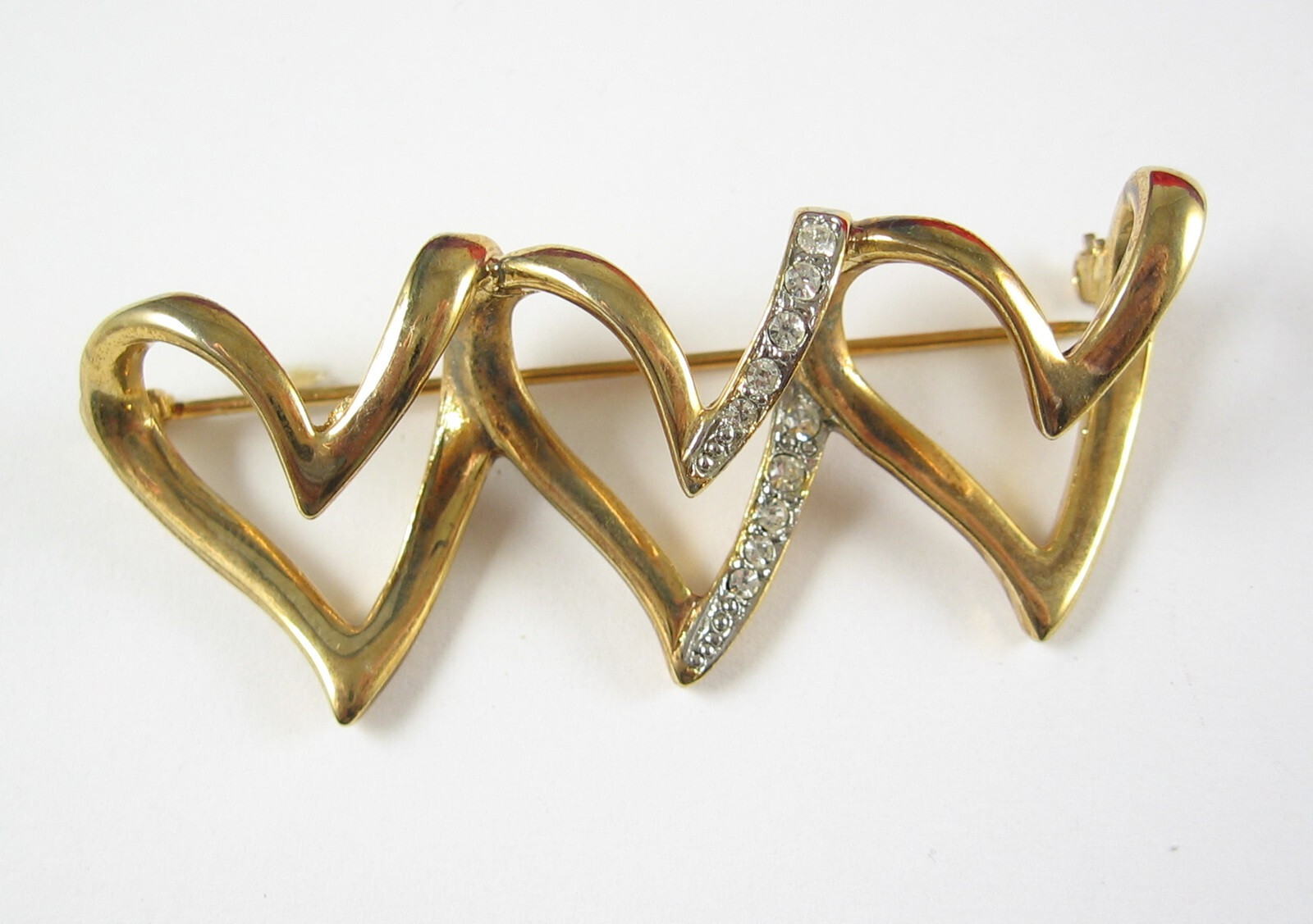 3/2 Rhinestone HEARTS Vintage PIN & EARRINGS Brooch Pierced Goldtone Silvertone
