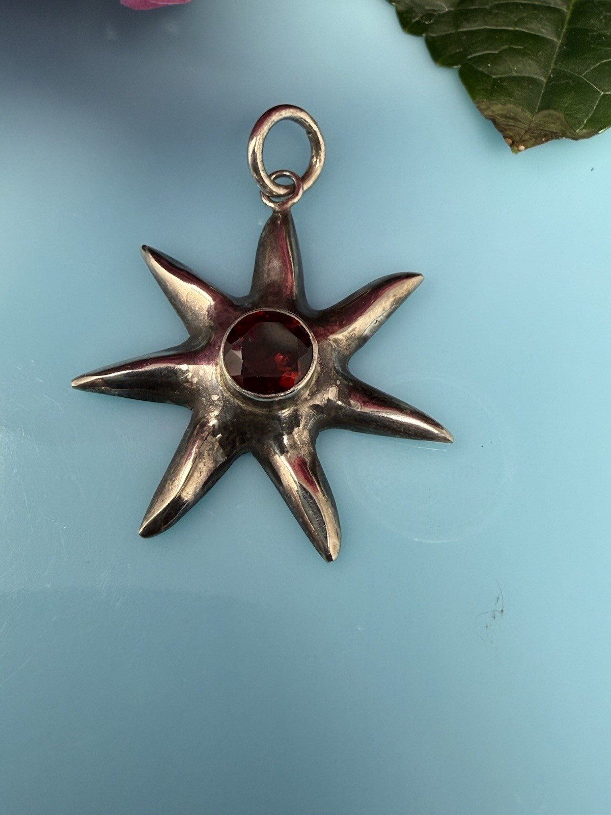 Sterling Silver Vintage Amazing Star Sun Garnet Starburst Pendant Charm 3h