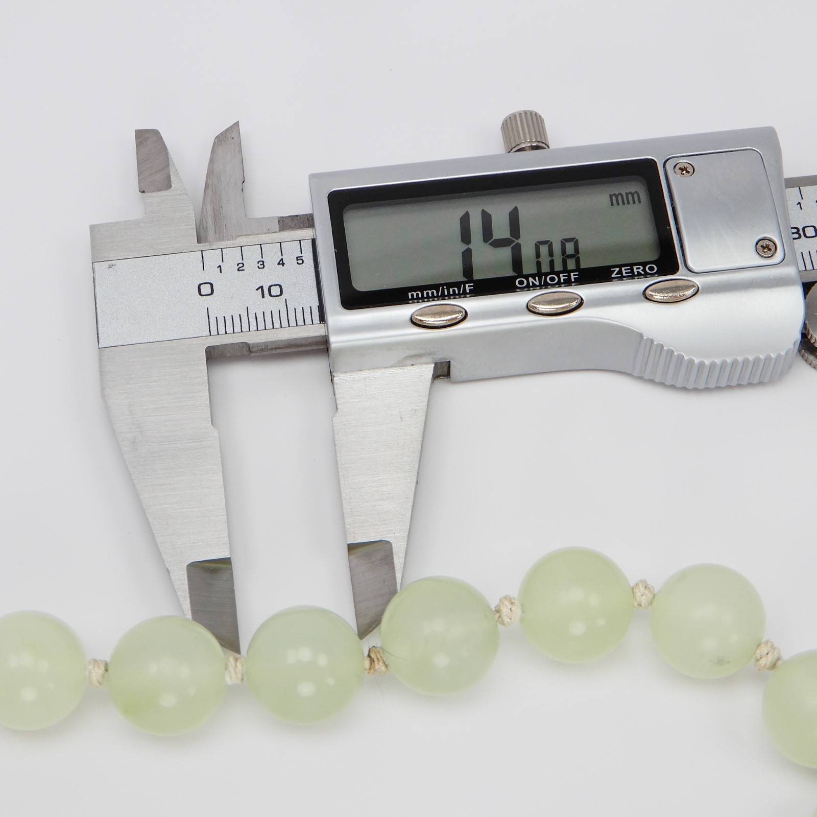 Jadeite Jade Graduated Bead Necklace .925 Silver Filigree Clasp 30″
