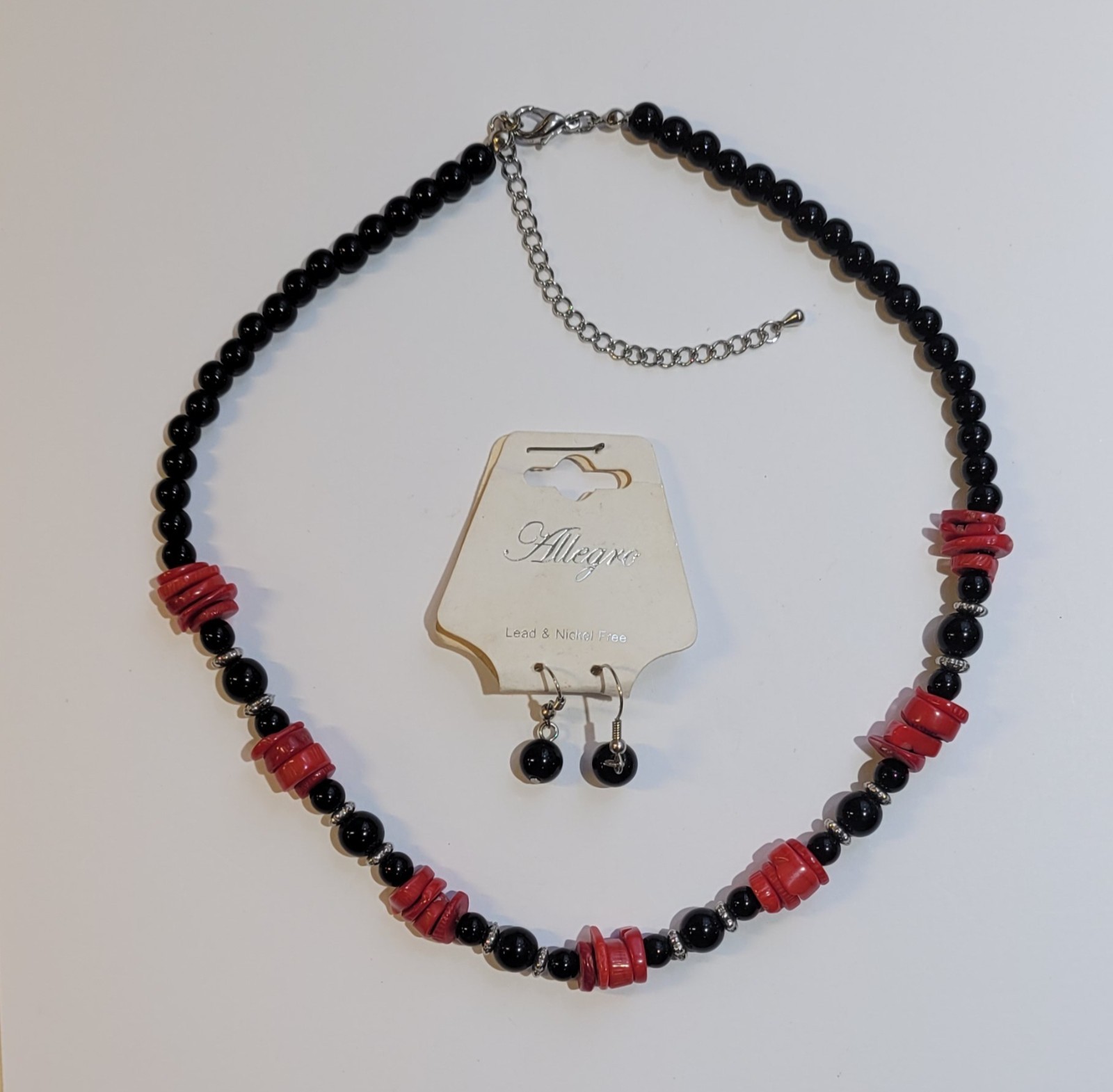Allegro Black Beads Faux Red Coral 17in Necklace With Matching Earrings Vintage