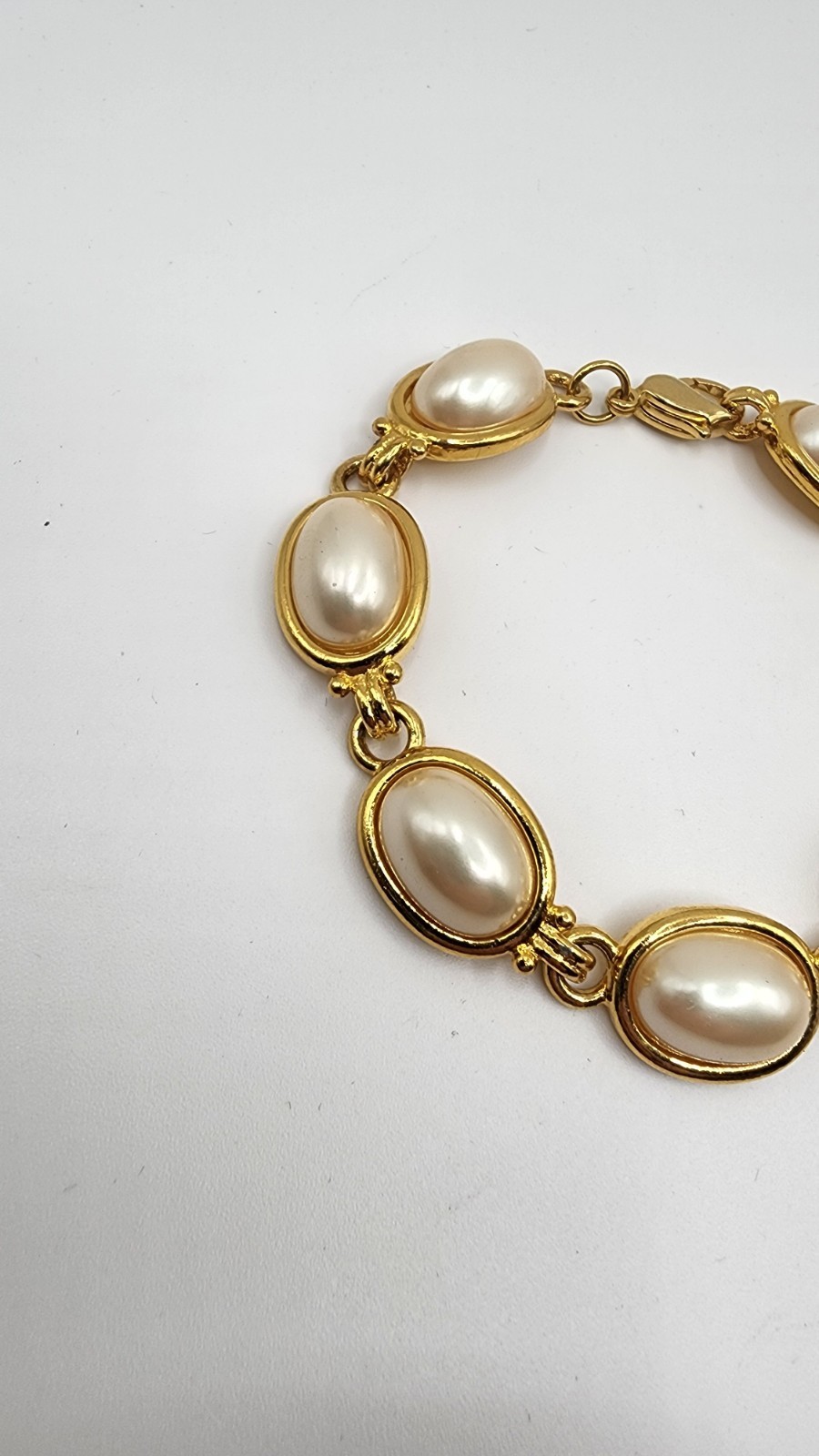 Vintage Faux Pearl Women’s Bracelet Gold Tone 7.25″ Inches Jewelry Gift Elegant