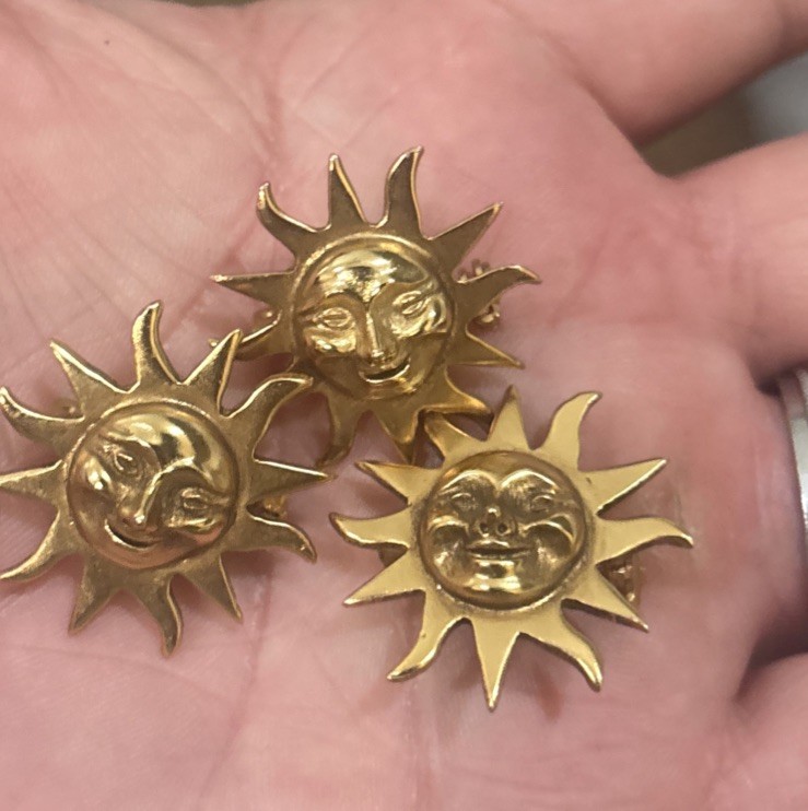 Signed ALVA Vtg M Tiny Sun Face Gold Tone Brooch Lot Three