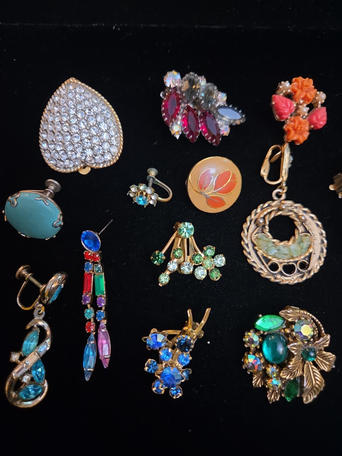 Lot Of Vintage Costume Jewelry Single Earrings Clip On Signed Arthur Pepper