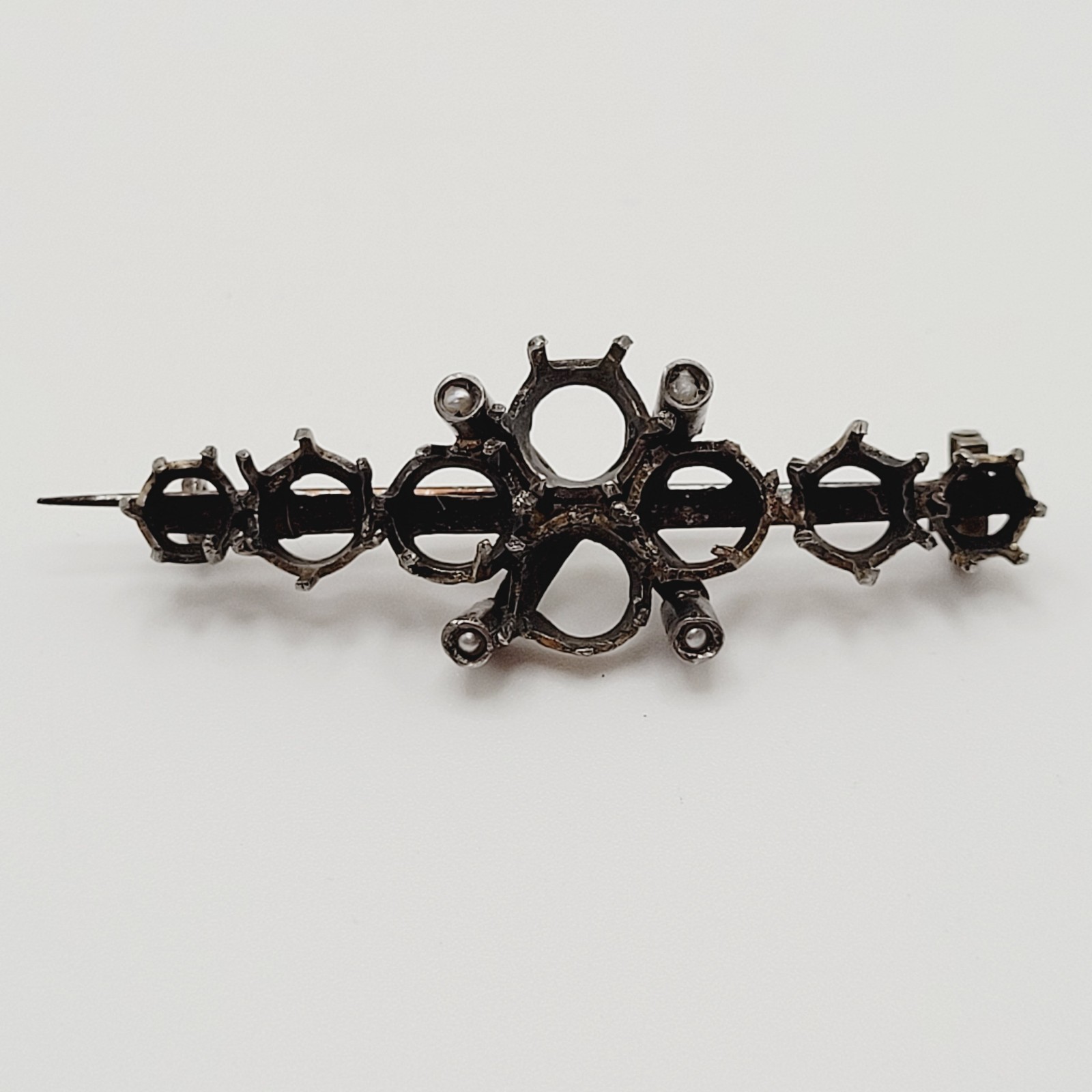 Antique Victorian Era Empty Setting Mounting Jewelry Finding Aged Metal Brooch