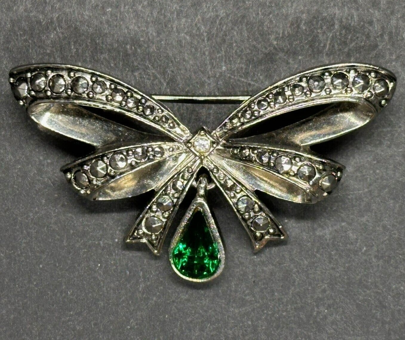 Avon Vintage Bow Brooch May Emerald-Green Birthstone Faux Marcasite Rhinestone