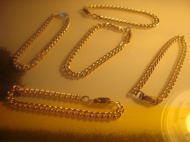 #5 Traditional design Lightweight 7 1/4″ Gold Plated aluminum CHARM Bracelets