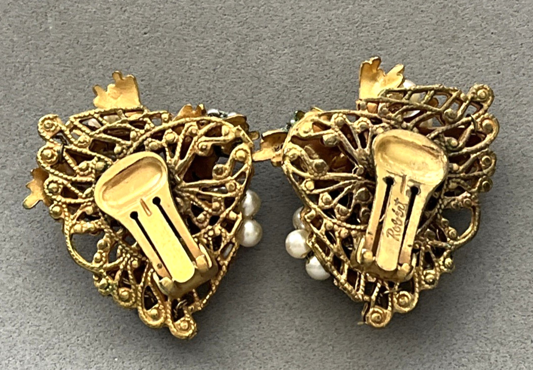 Vintage ORIGINAL BY ROBERT Faux Pearl Rhinestone Filigree Layer Clip On Earrings