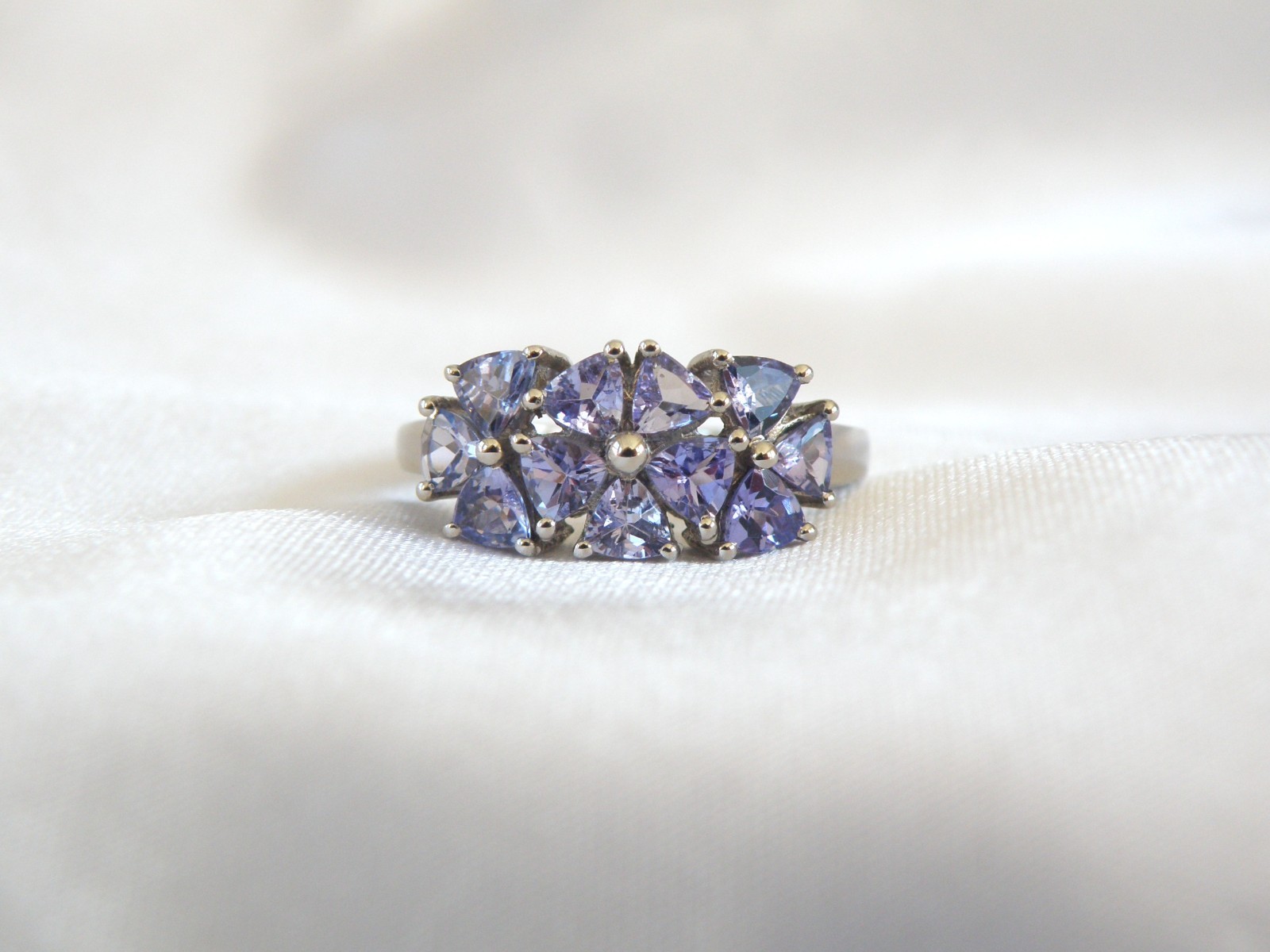 Vintage Sterling Silver 925 Natural Heated Tanzanite Band Ring Size 7