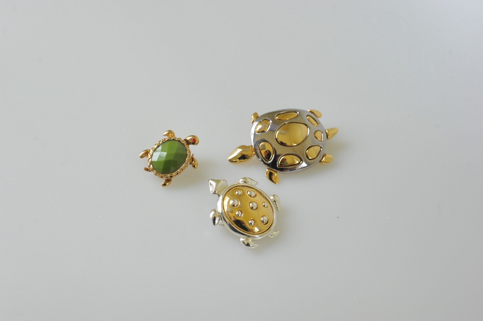 Brooch Lot vtg to now Turtle Turtles gold silver tone rhinestone MH21