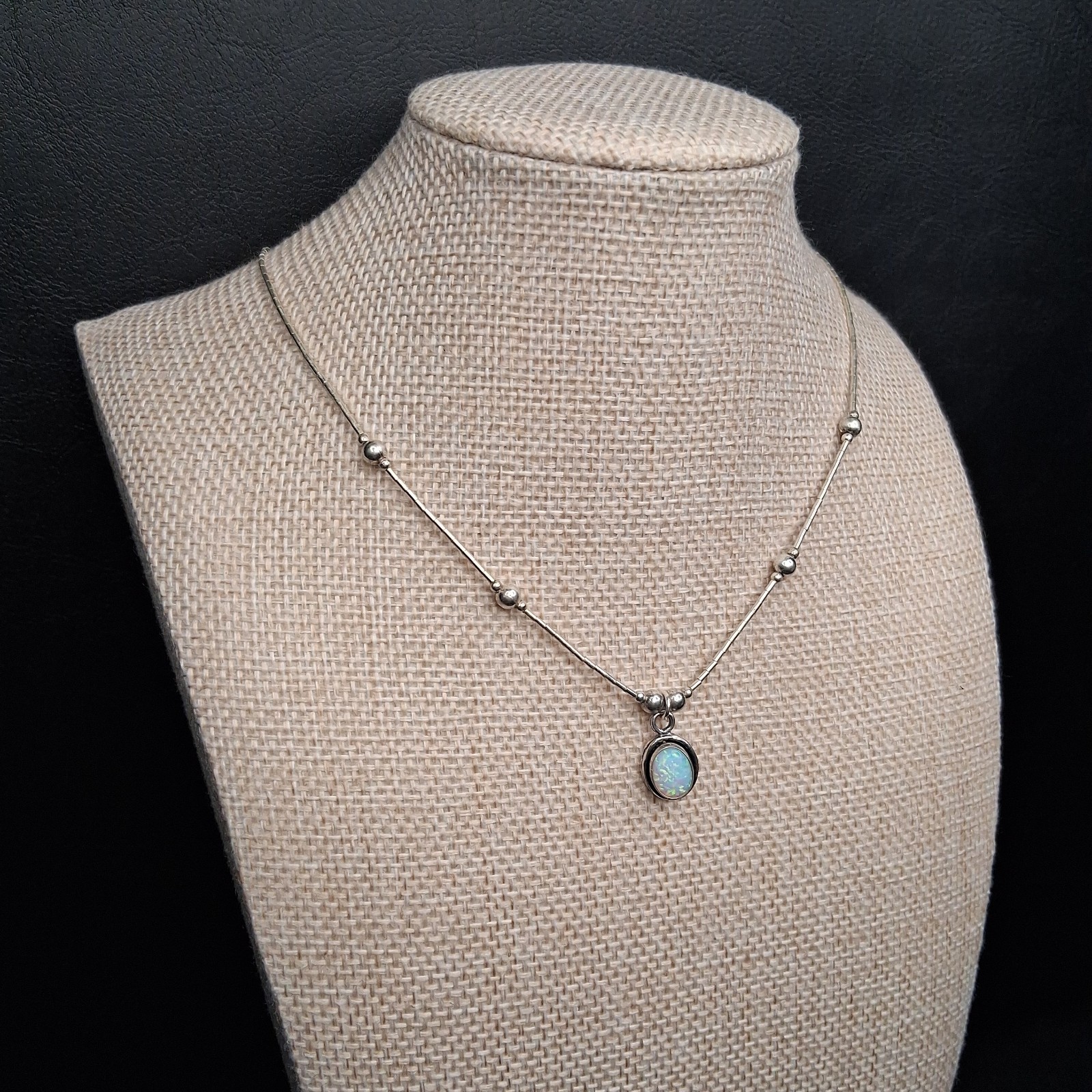 STERLING SILVER 925 Station Necklace Whit Opal Pendent. 17.976