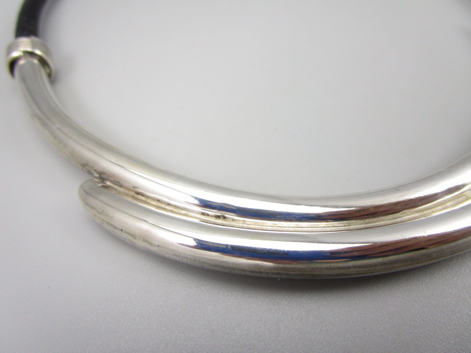 UNUSUAL PEPE CERROBLANCO MEXICAN STERLING SILVER LEATHER CHOKER NECKLACE 44G