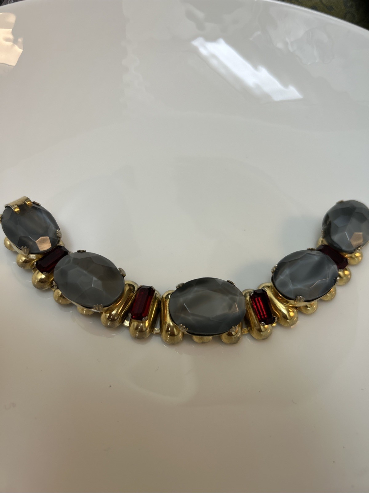 Juliana Delizza & Elster Grey And Red Rhinestone Bracelet Gold Tone Metal