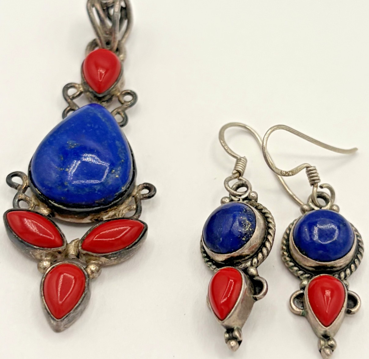Vintage Southwest Sterling 925 Lapis Lazuli Red Coral Pendant Dangle Earring Set