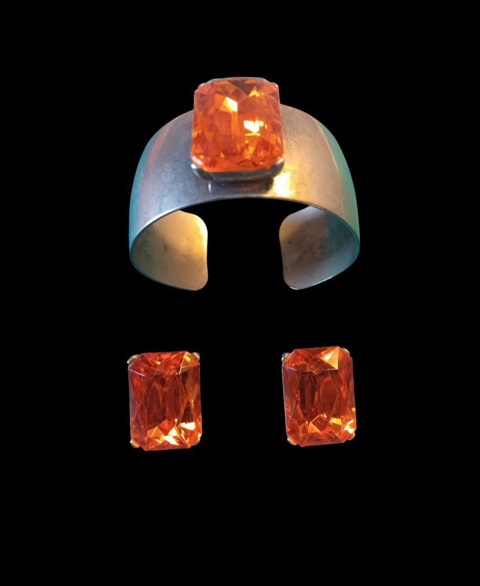 VTG Modernist Silver-Tone Cuff Bracelet & Earrings Set Orange Gemstone Clip-Ons