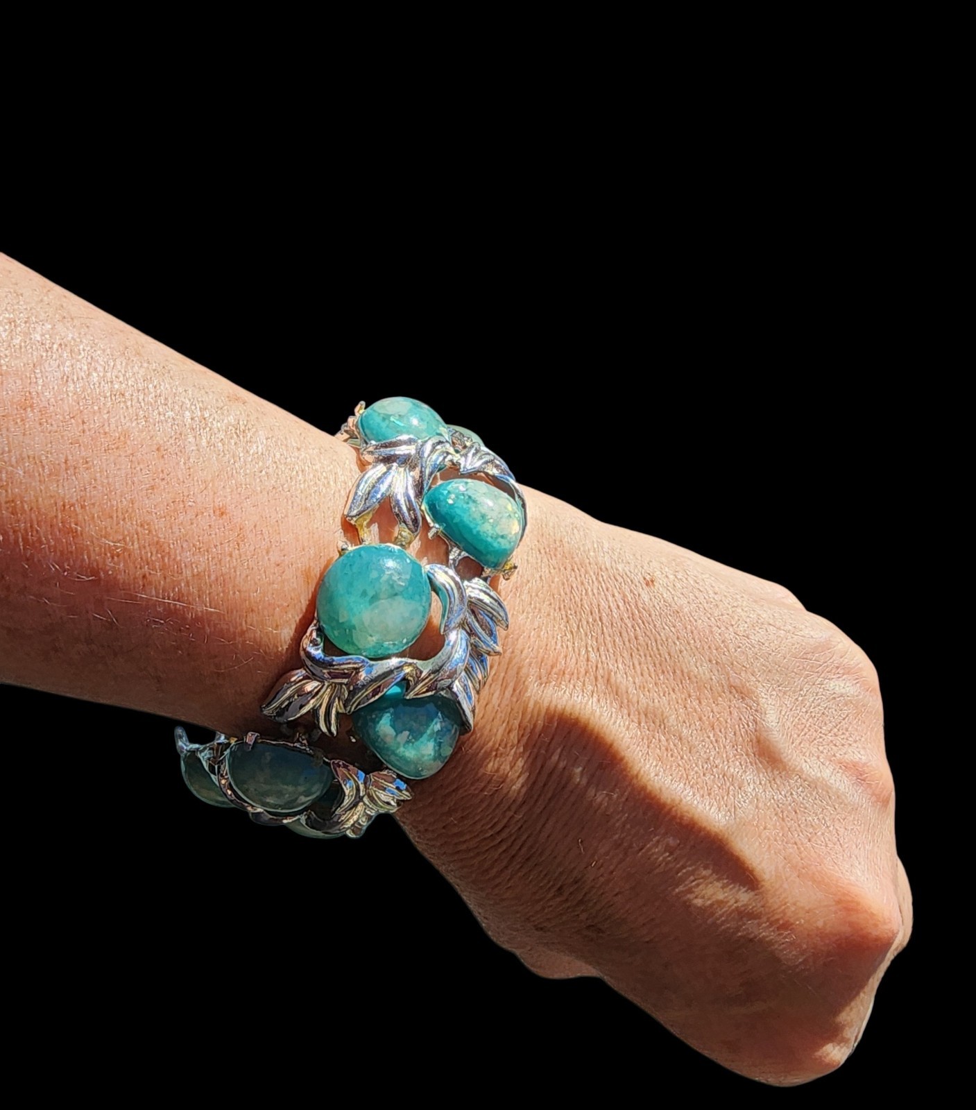 Blue Confetti Resin 50s Bracelet Linked Vintage