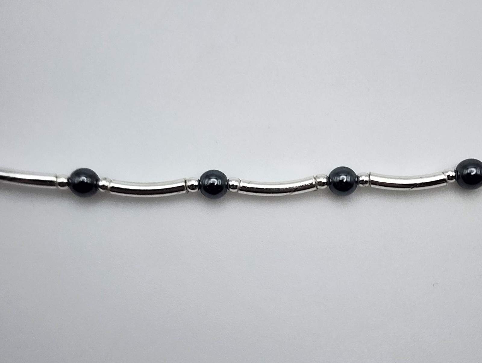 Vintage Sterling Silver Hematite Beaded Necklace 18″ Long 4.25mm Wide